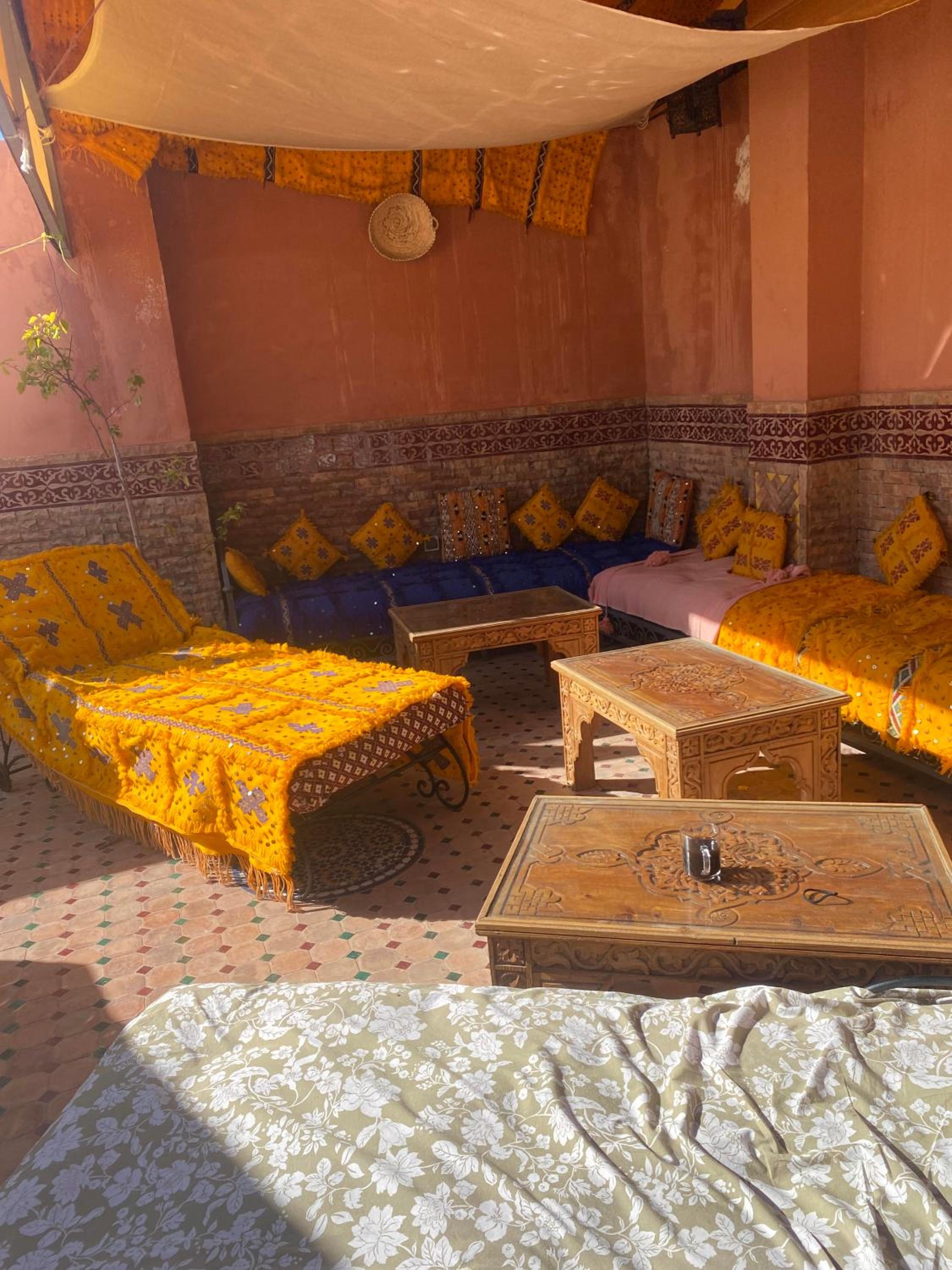 lounge