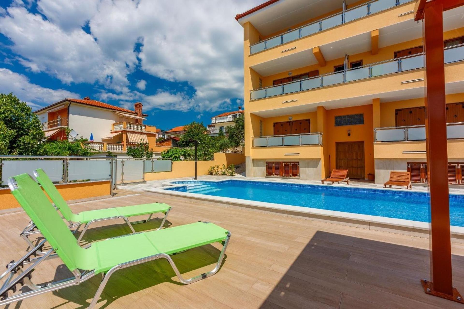 Wohnung in Novi Vinodolski mit Eigenem Balkon view 2