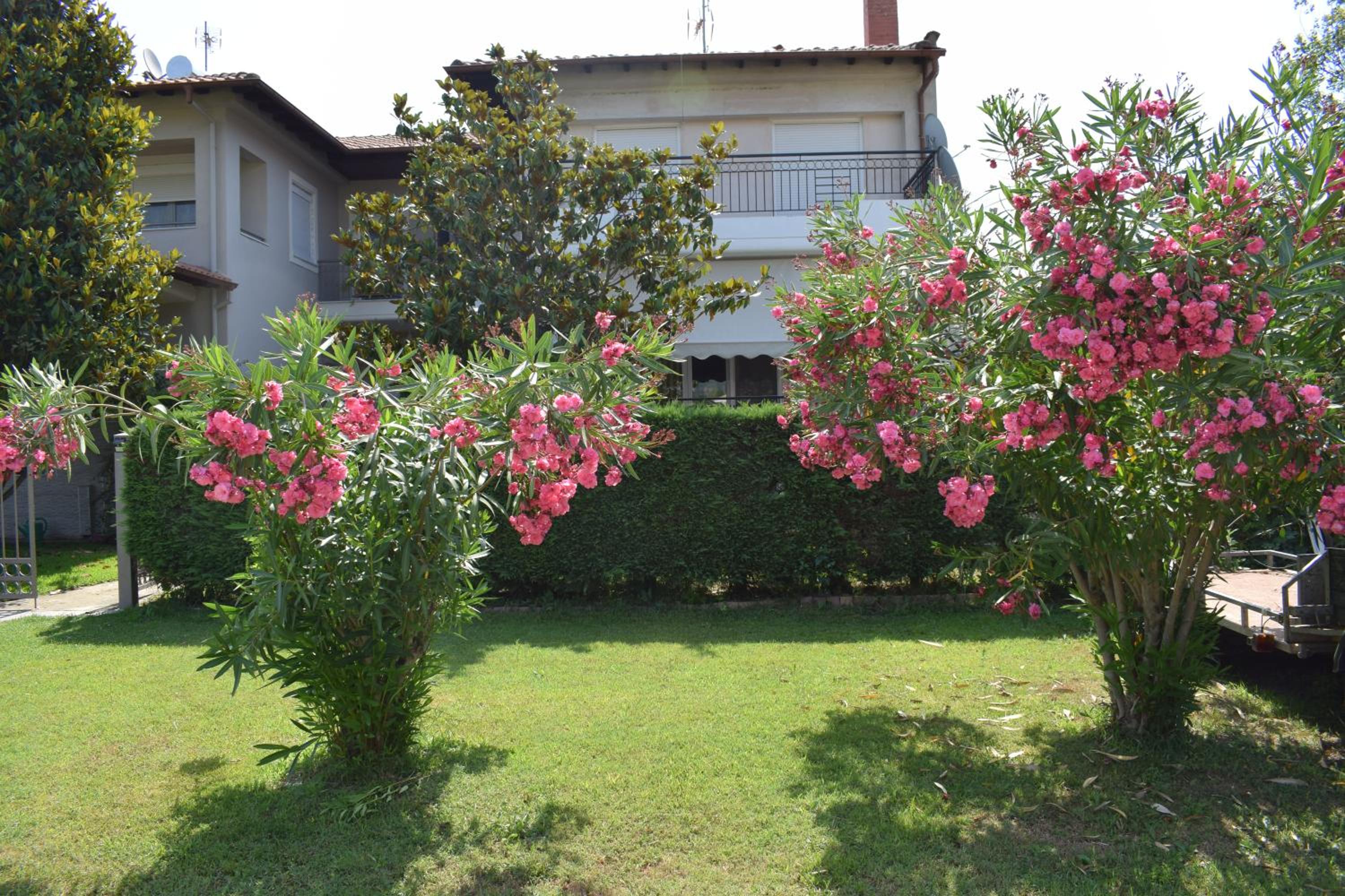 Nakis Apartment All Seasons view 2