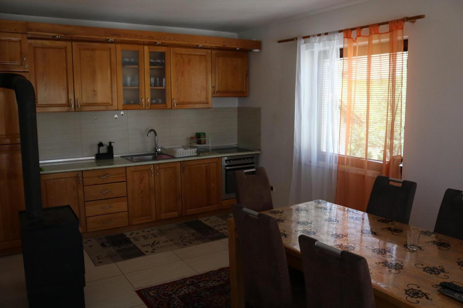 Villa - Tmušic - Sarajevo