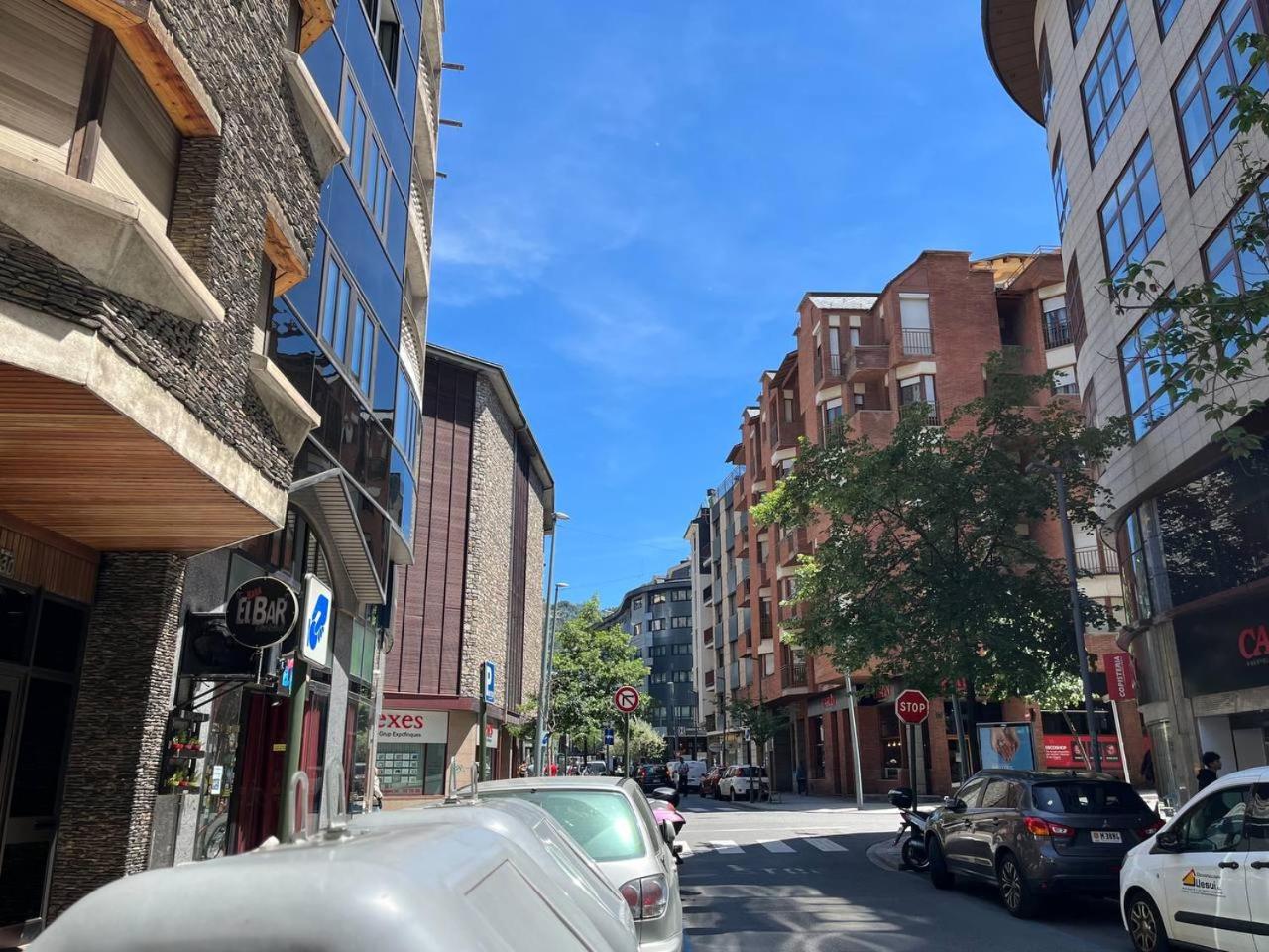 COOSY - En Pleno Centro Andorra l by BonesVacances