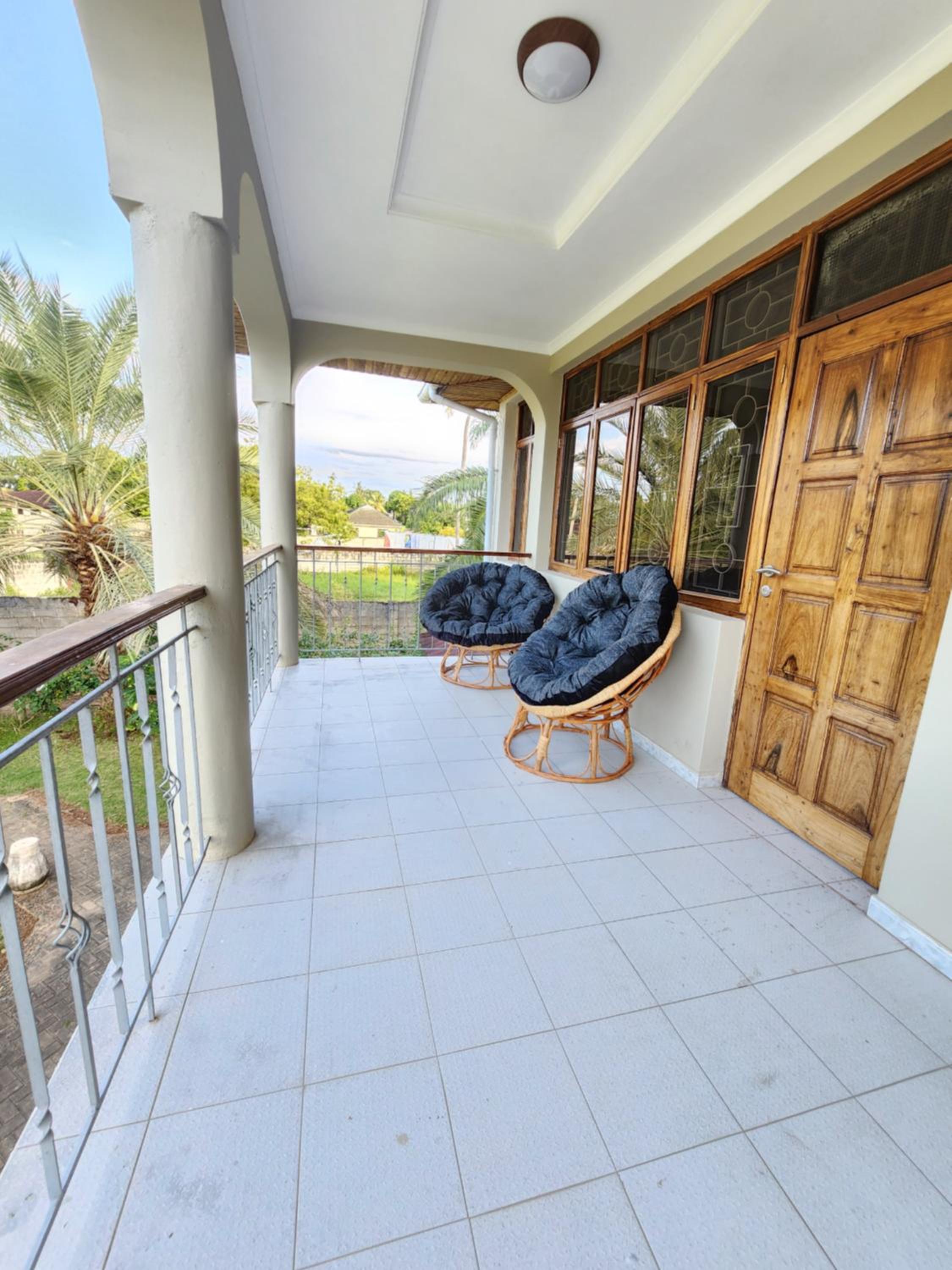 Autumn House view 3