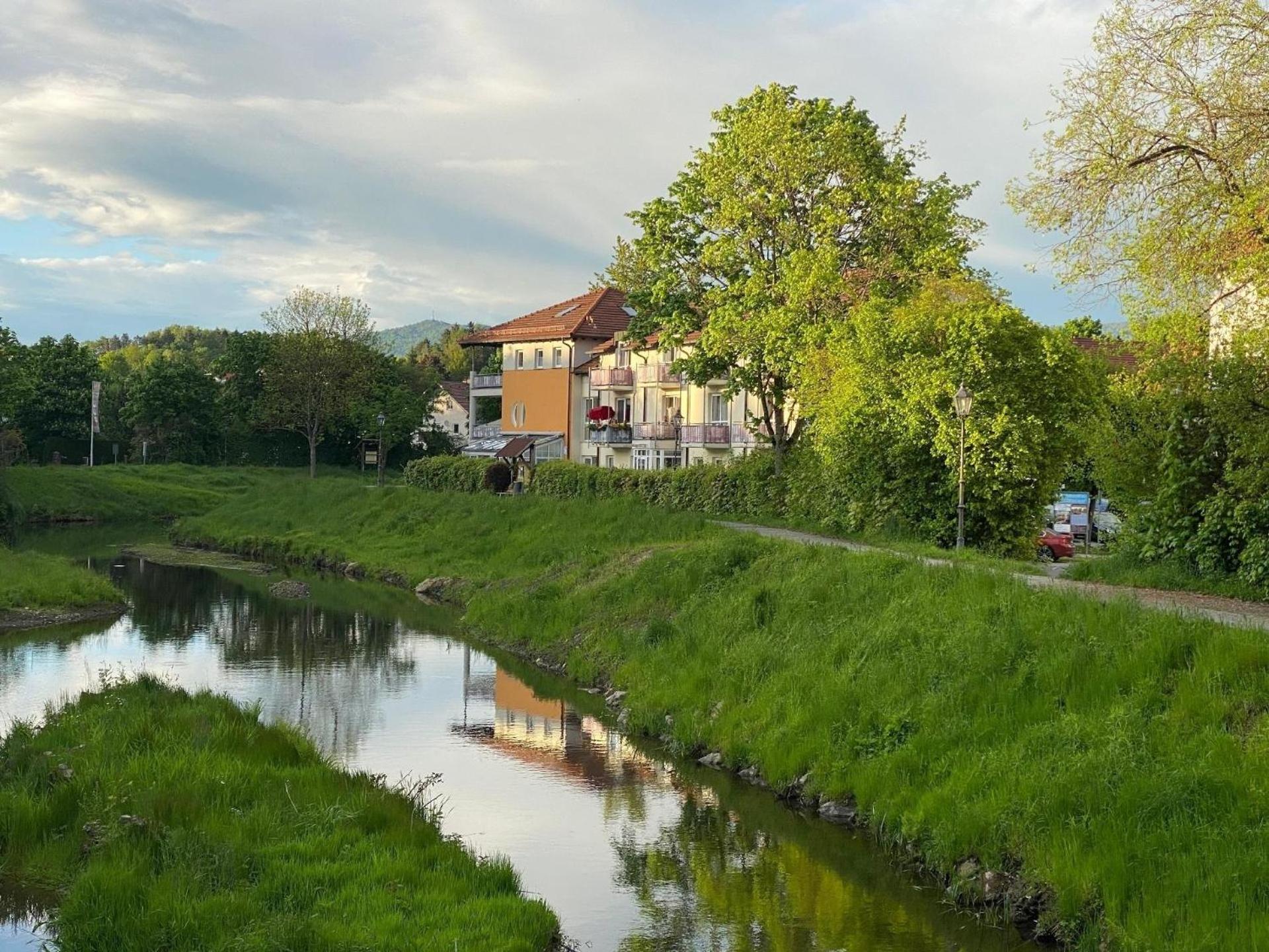 Ferienwohnung in Bad Kötzting mit Terrasse oder Balkon ohne Eintritt in die Badewelt