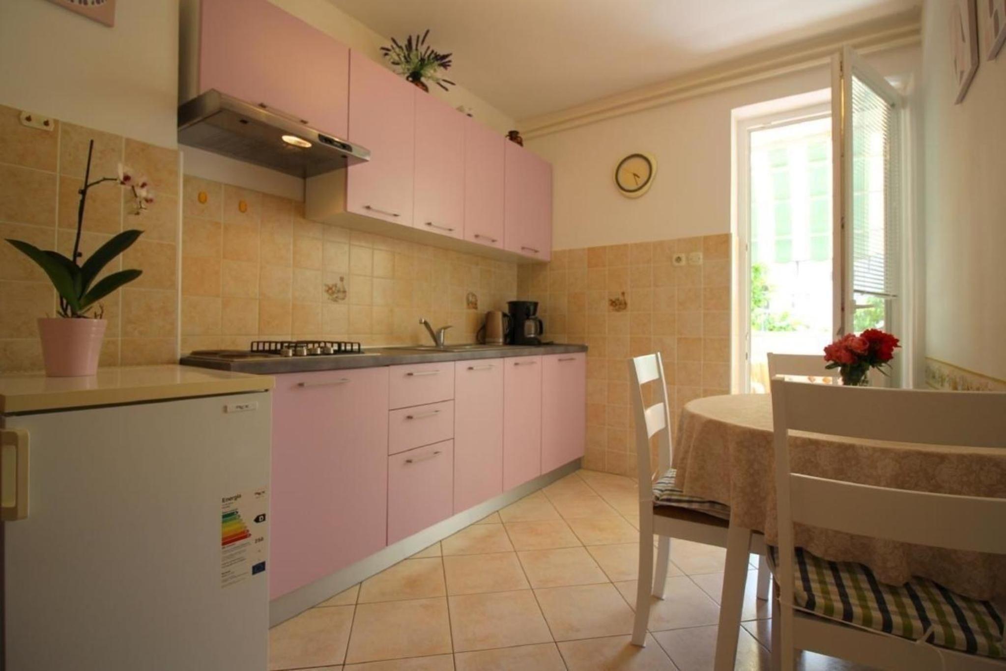 Wohnung Radojka mit Terrasse, nahe Porec Altstadt view 2