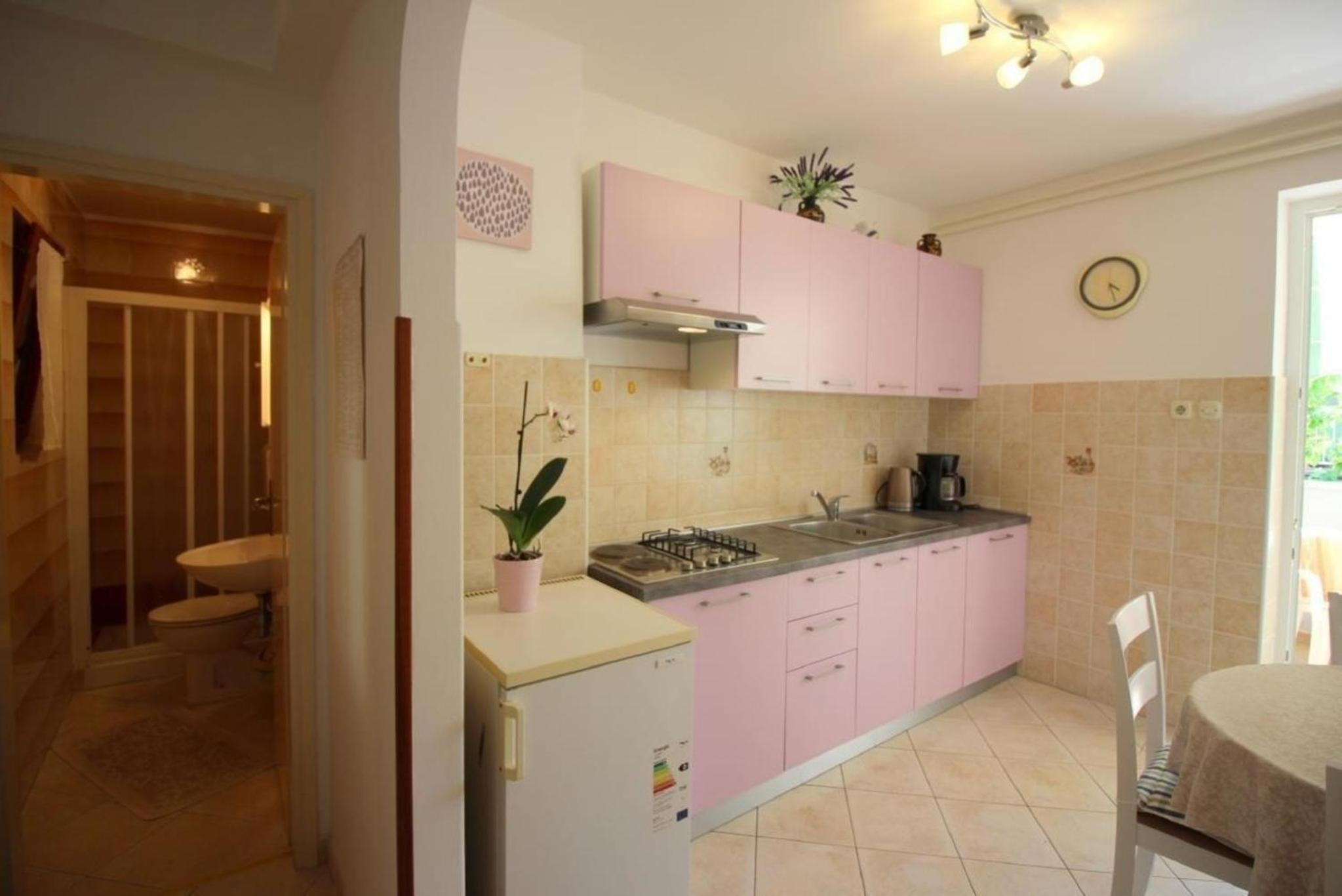 Wohnung Radojka mit Terrasse, nahe Porec Altstadt view 5