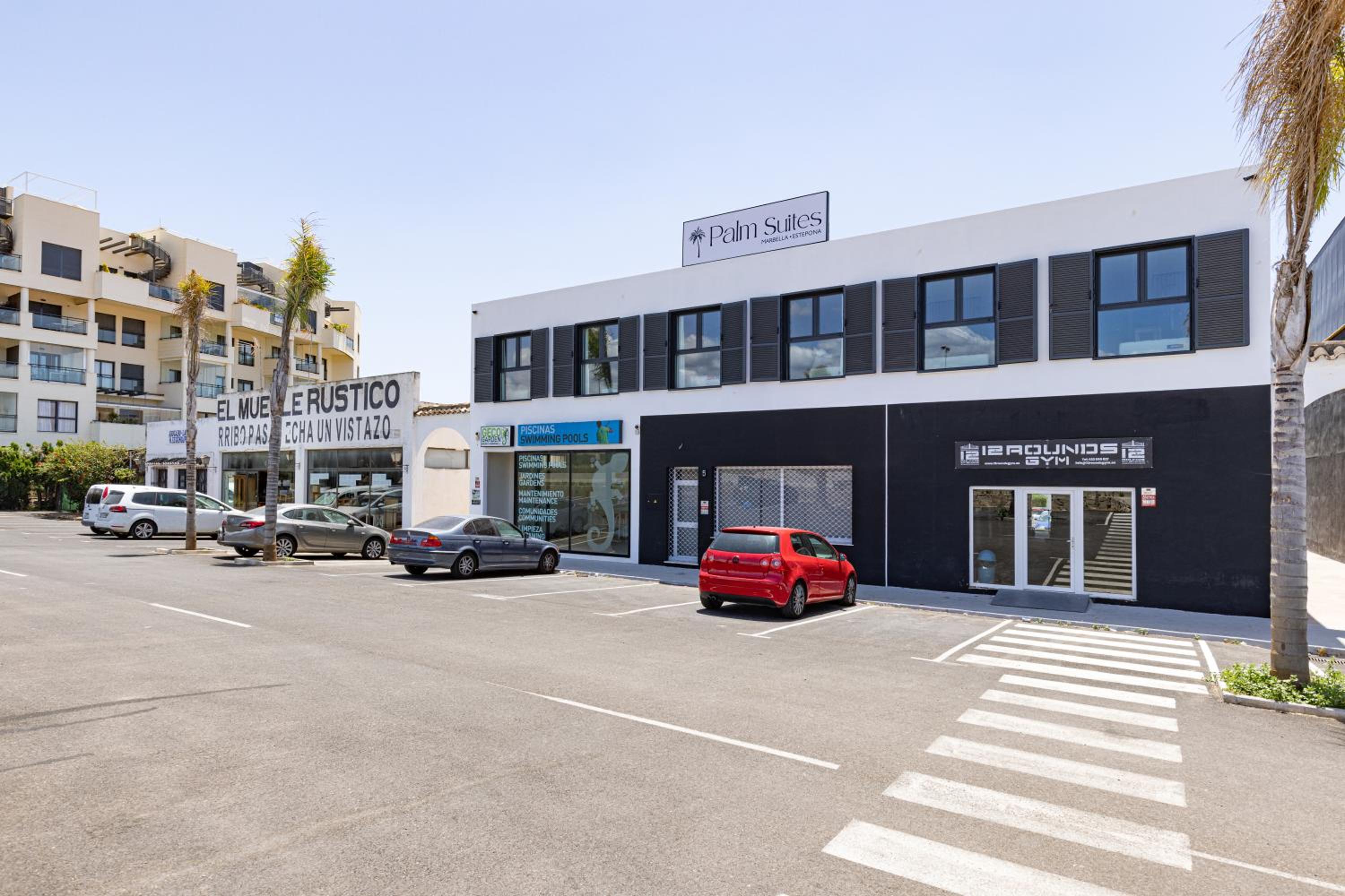 Palm Suites