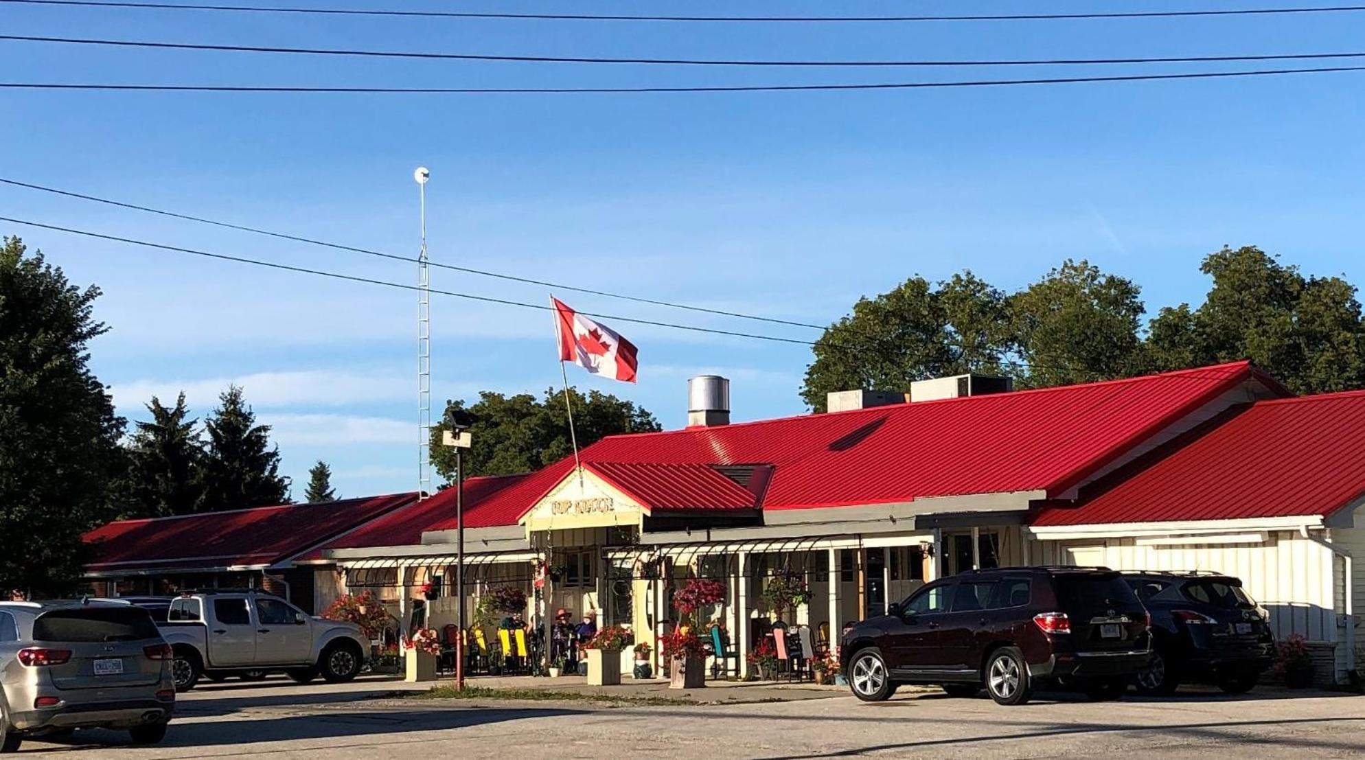 Top Notch Motel