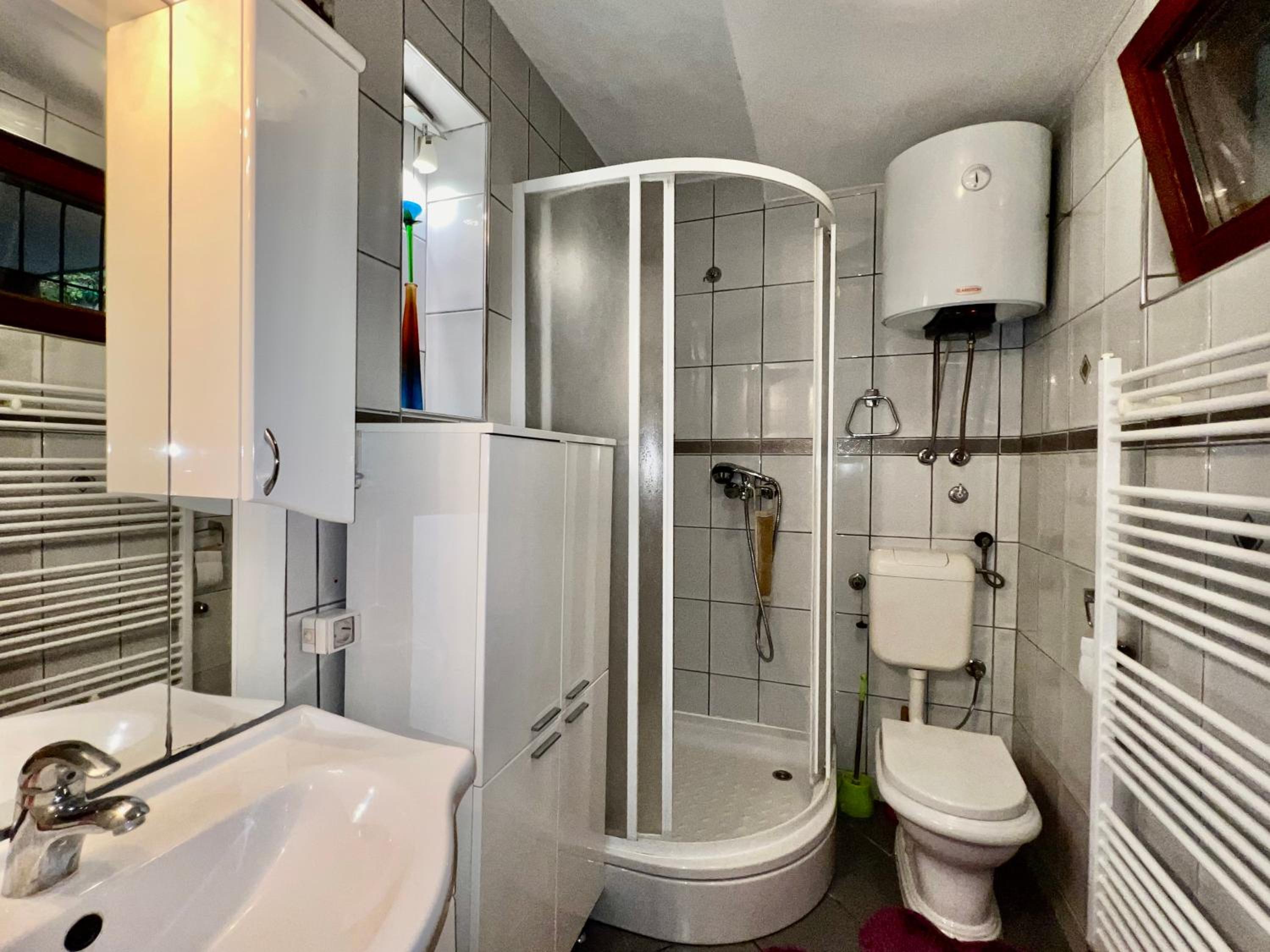 Residential Old Town Villa with Private Parking