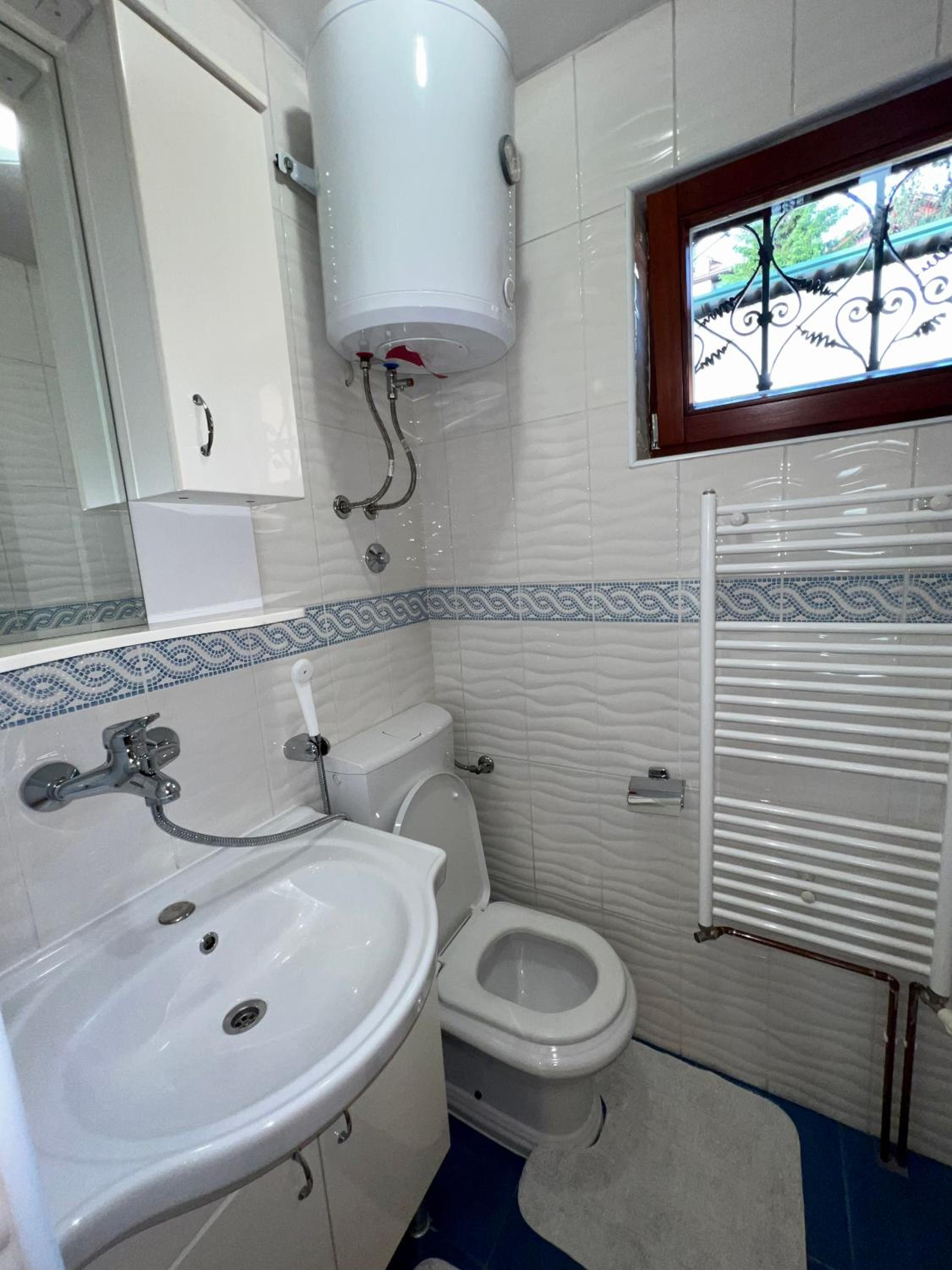 Residential Old Town Villa with Private Parking
