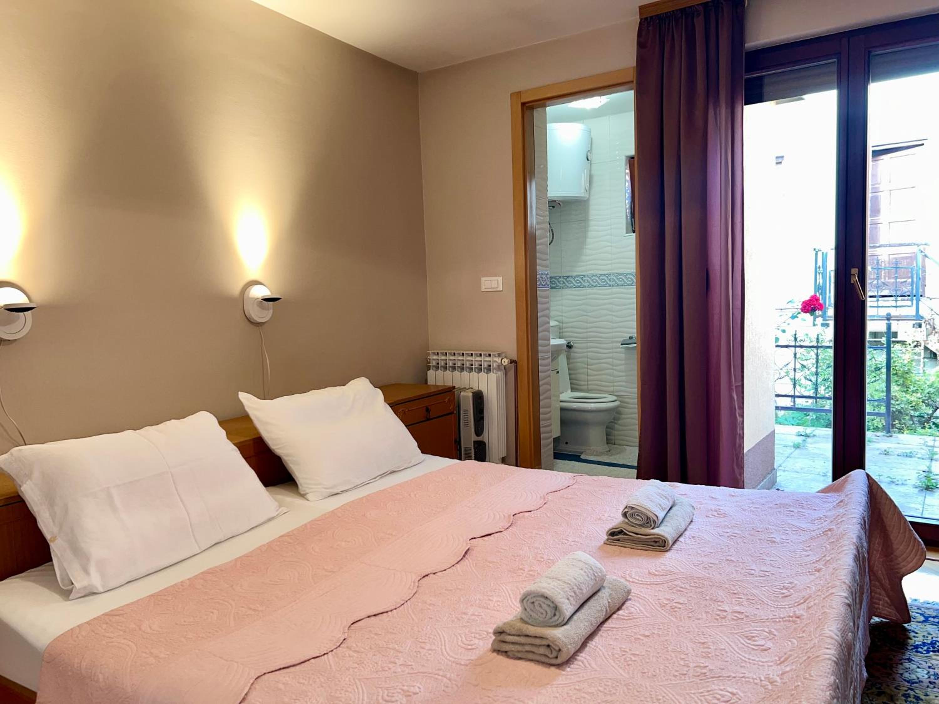Residential Old Town Villa with Private Parking