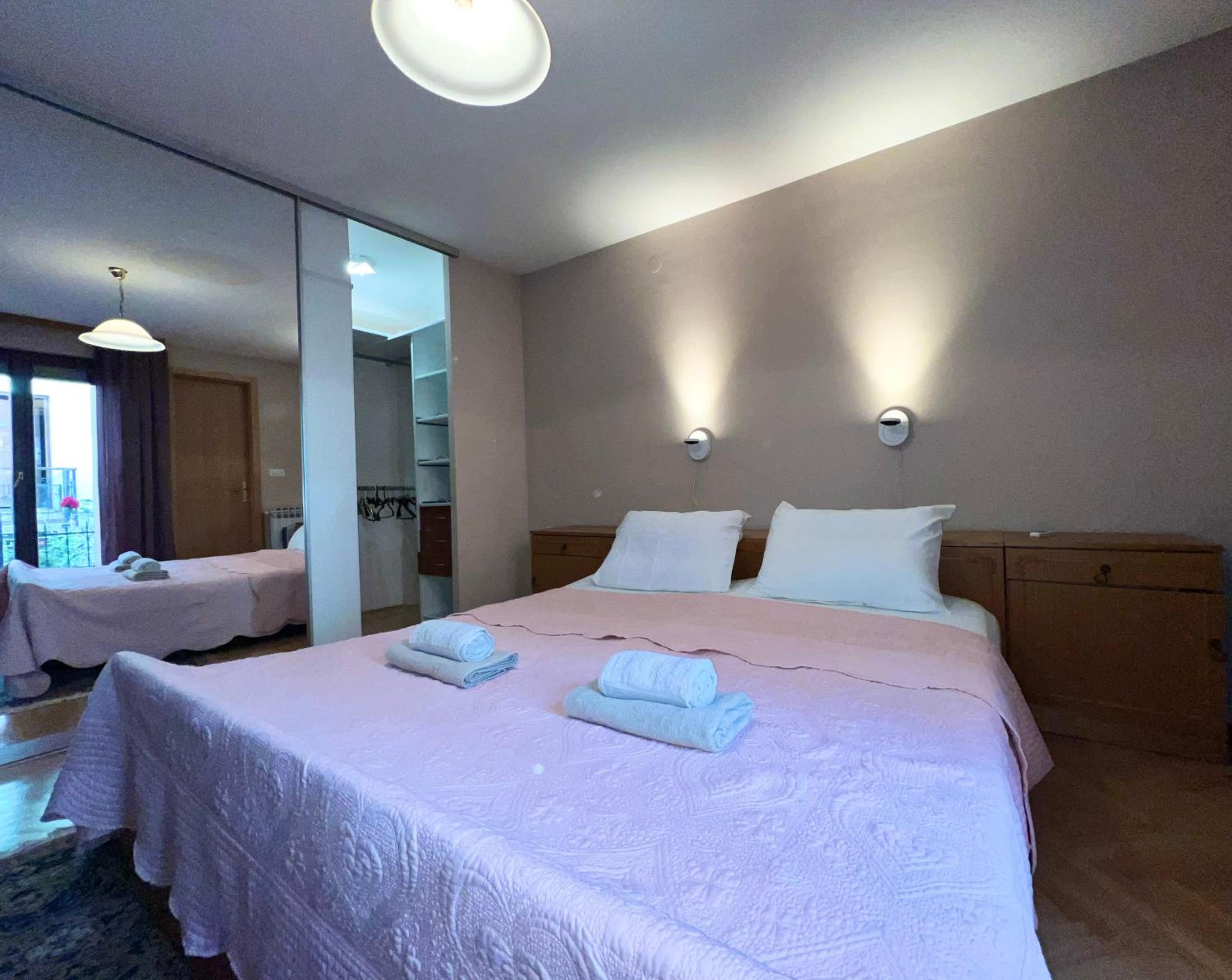Residential Old Town Villa with Private Parking