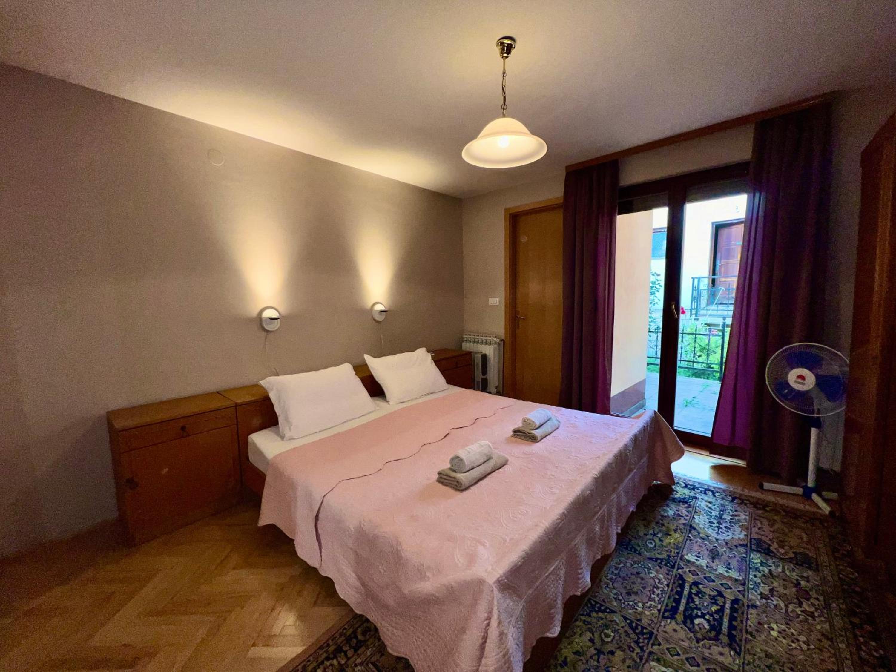 Residential Old Town Villa with Private Parking