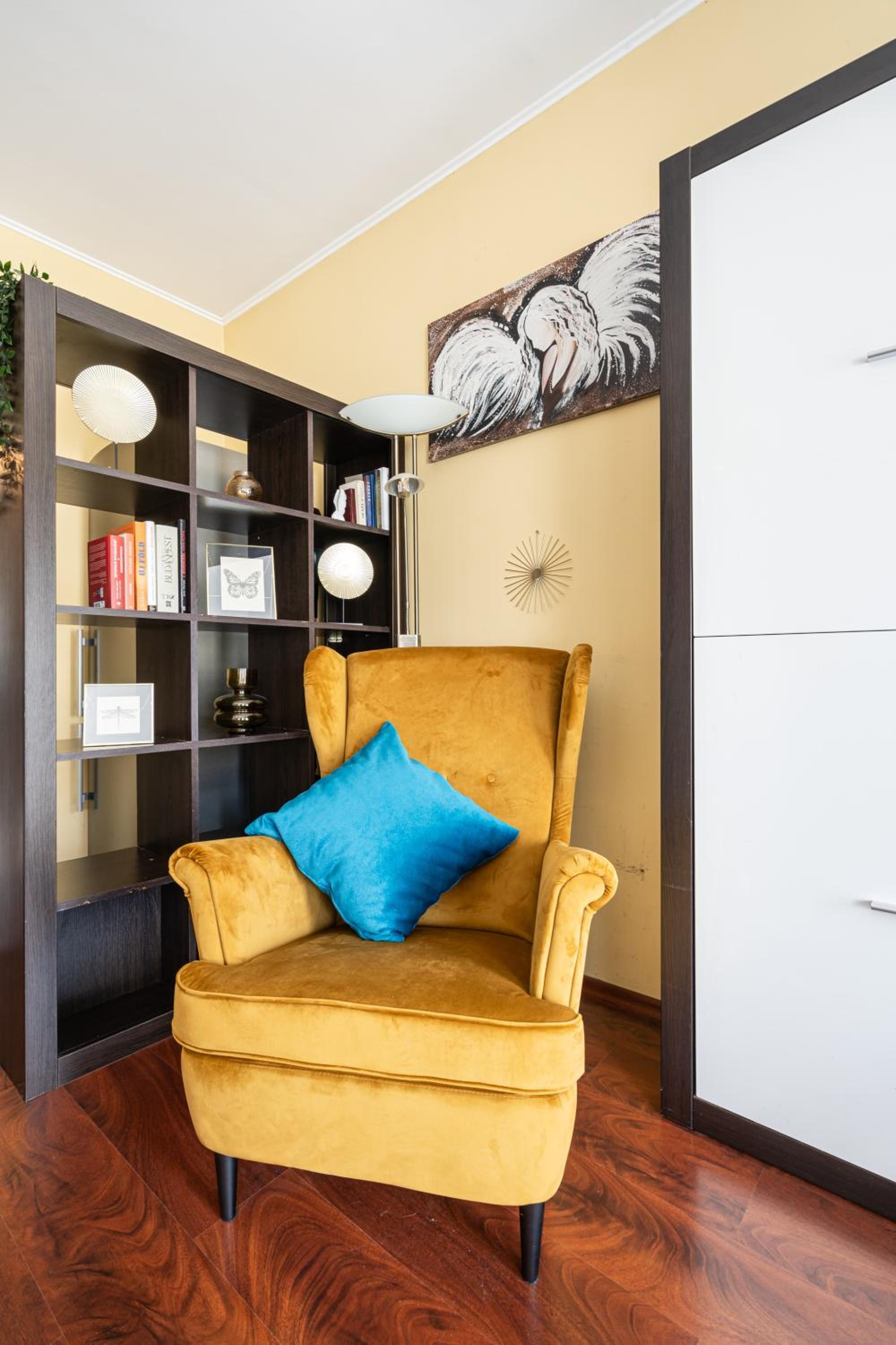 Angel Apartment with Free Garage Parking view 3