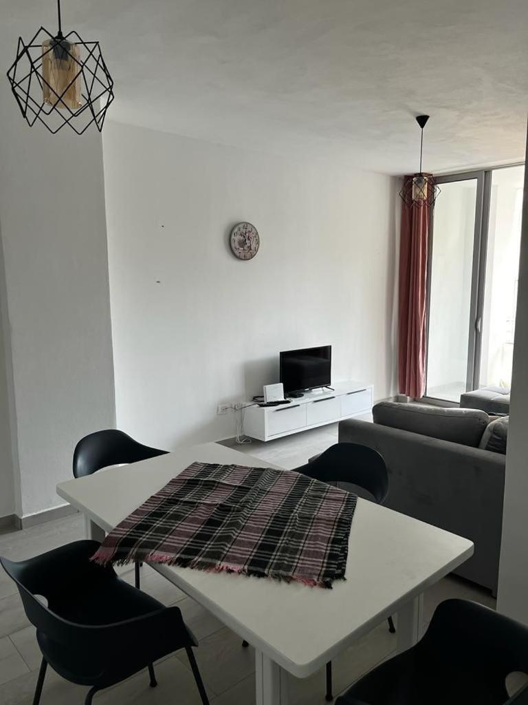 Seaview apartment