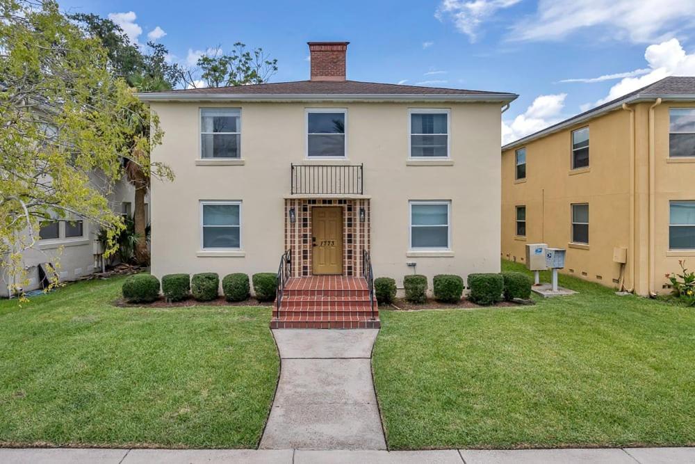 Chic Riverfront apartment in downtown San Marco view 2