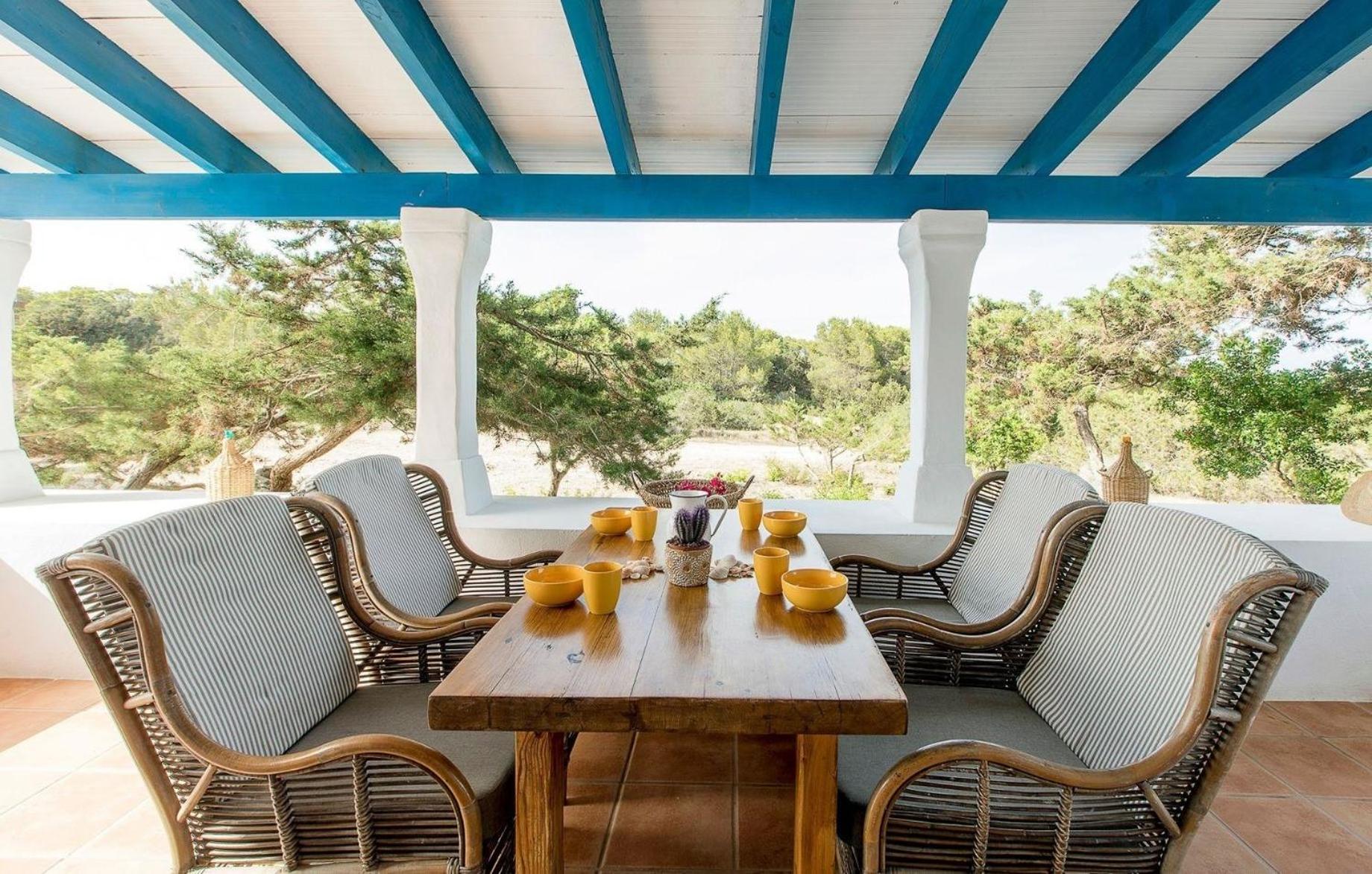 Tramontana-Haus mit Grill, Terrasse mit Meerblick