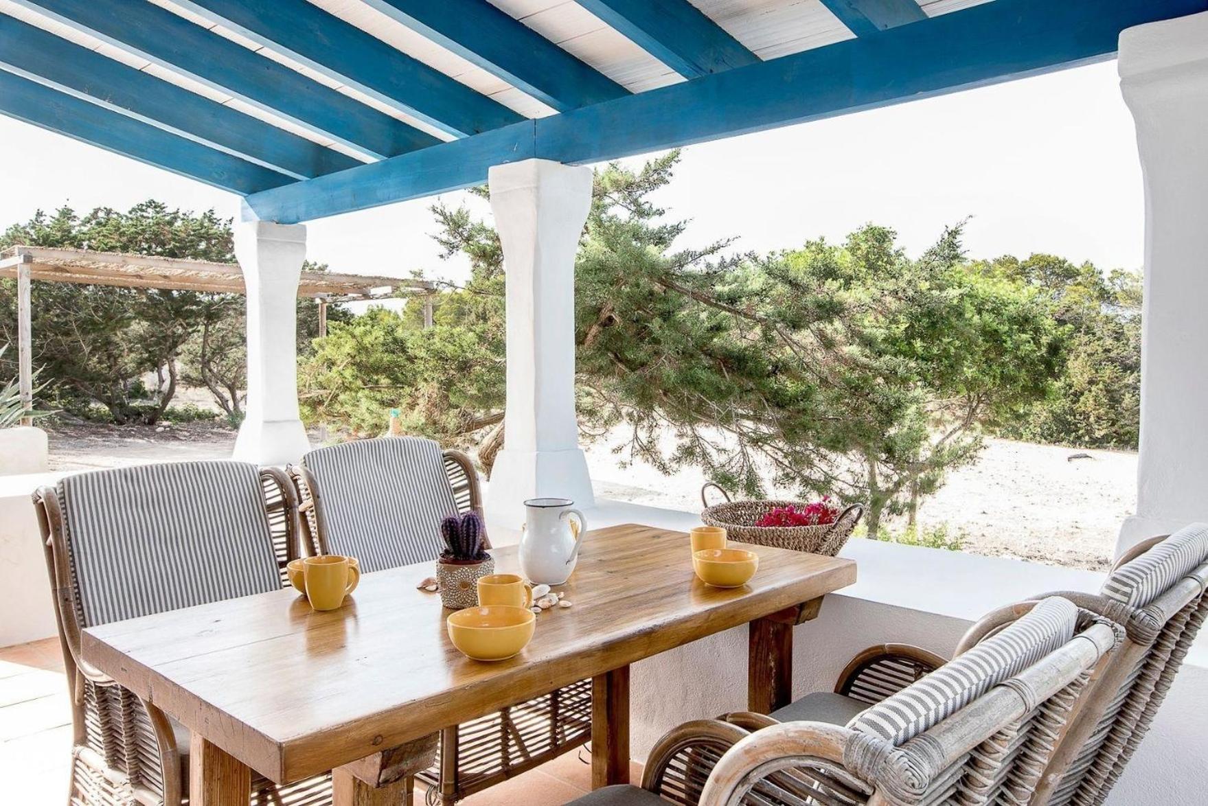 Tramontana-Haus mit Grill, Terrasse mit Meerblick