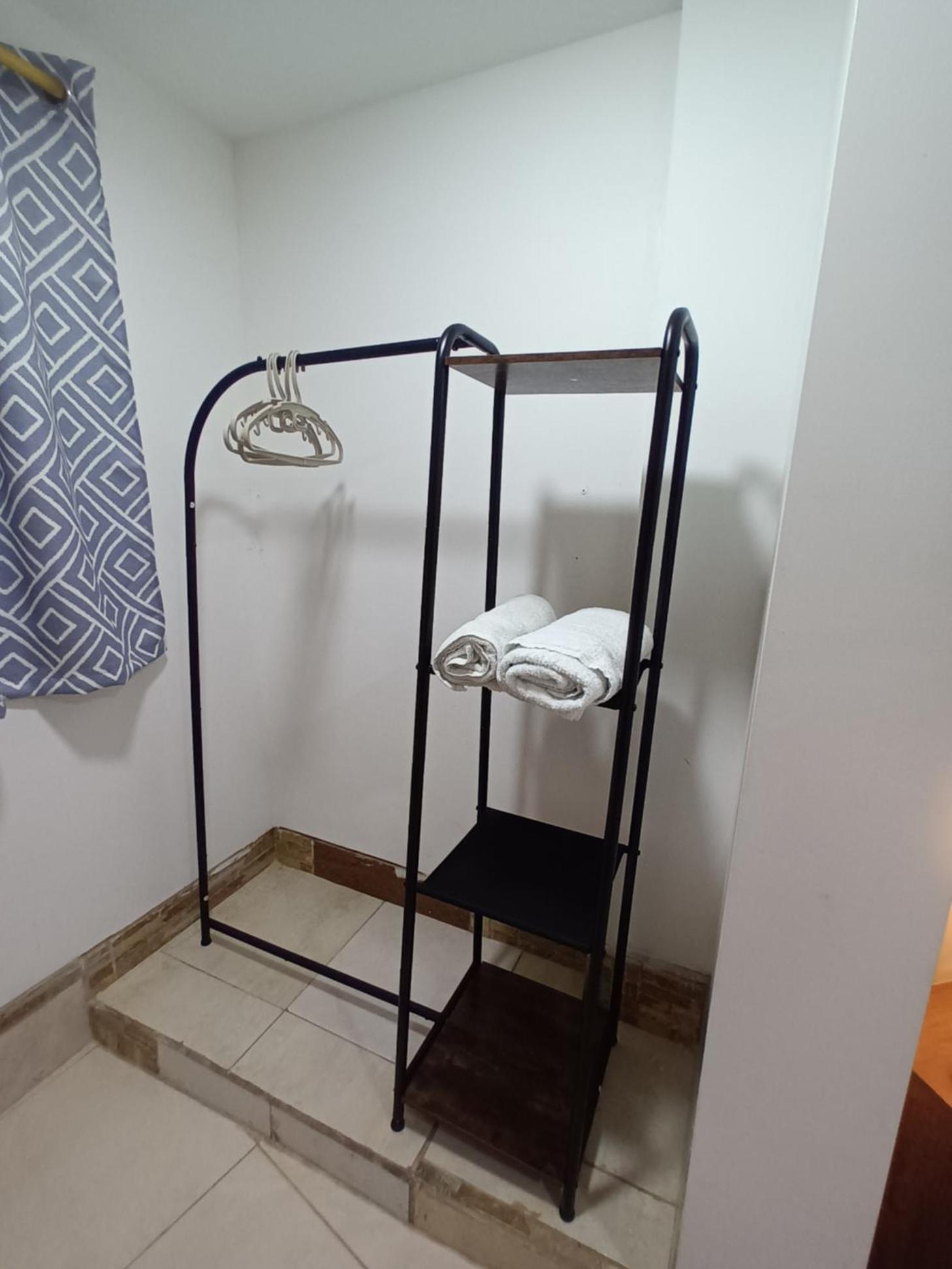 Confortable y Central Habitación a 1 cuadra de la playa