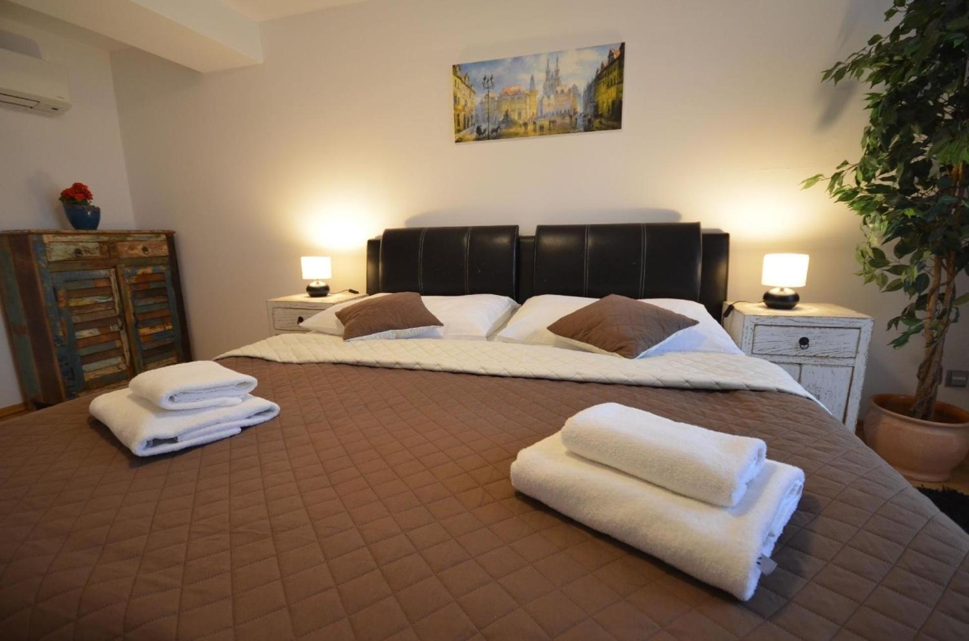 Dachgeschosswohnung Josefov für 8 Personen in Prag