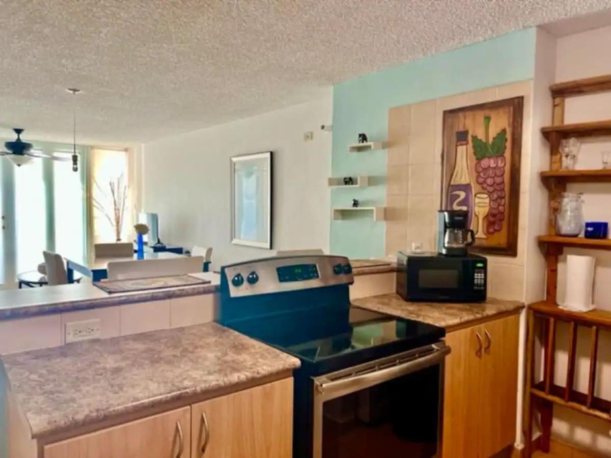Oceanview Costa del Mar Condo with Pool and Smart TV view 5