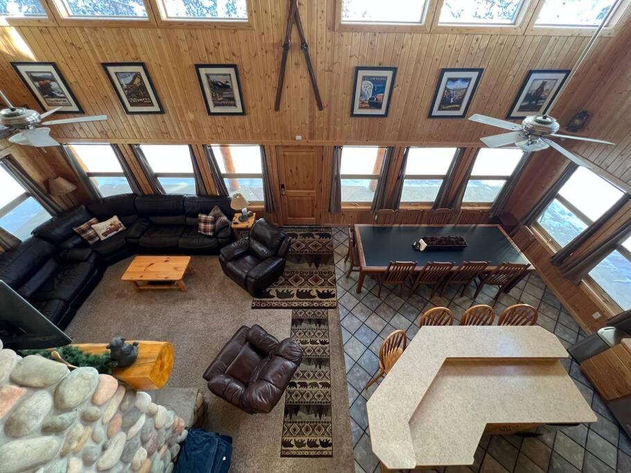 Mountain Life Cabin- 20 Miles to Yellowstone view 5