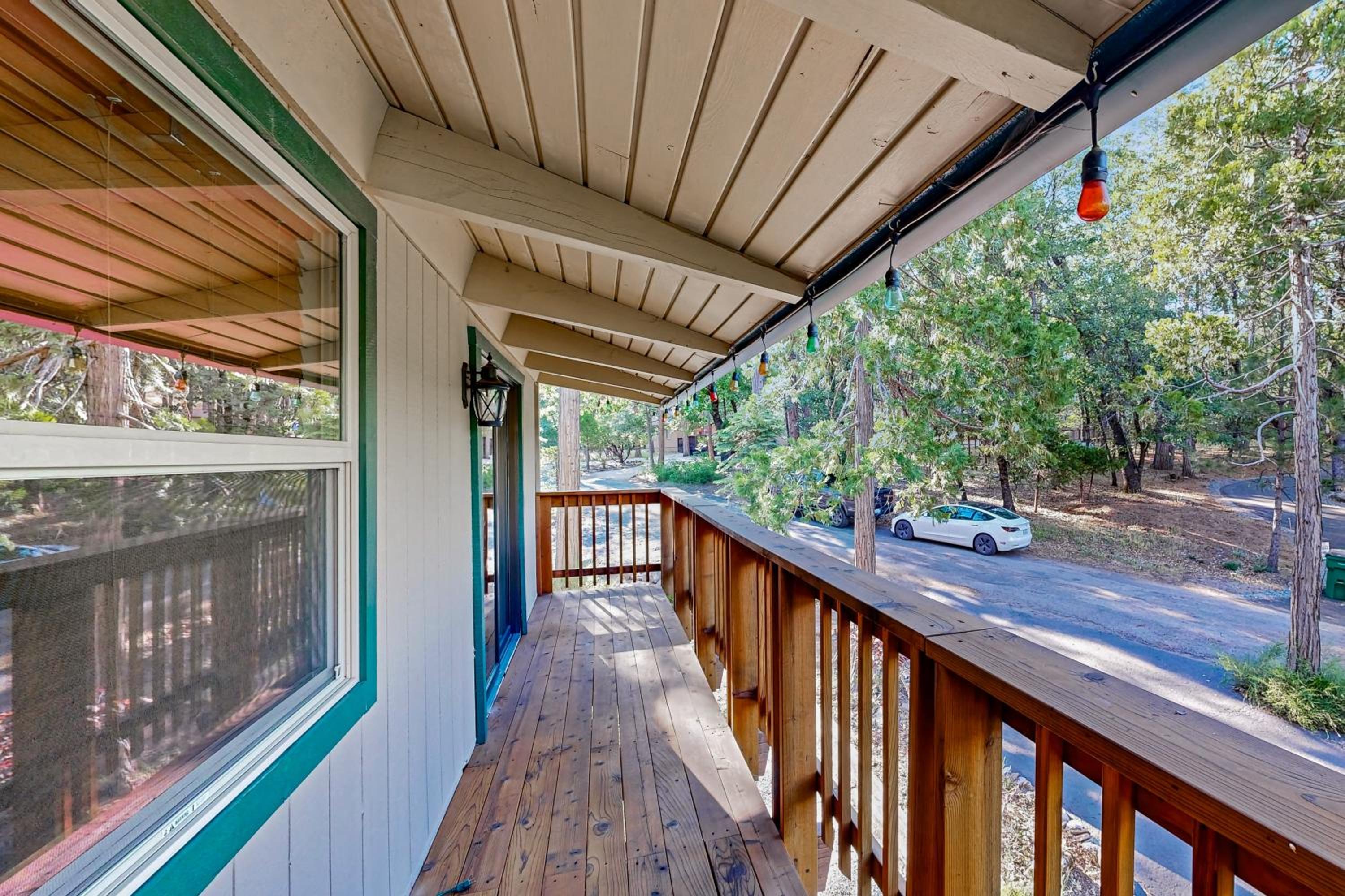 Walk to Golf and Restaurants Serene Twain Harte Gem