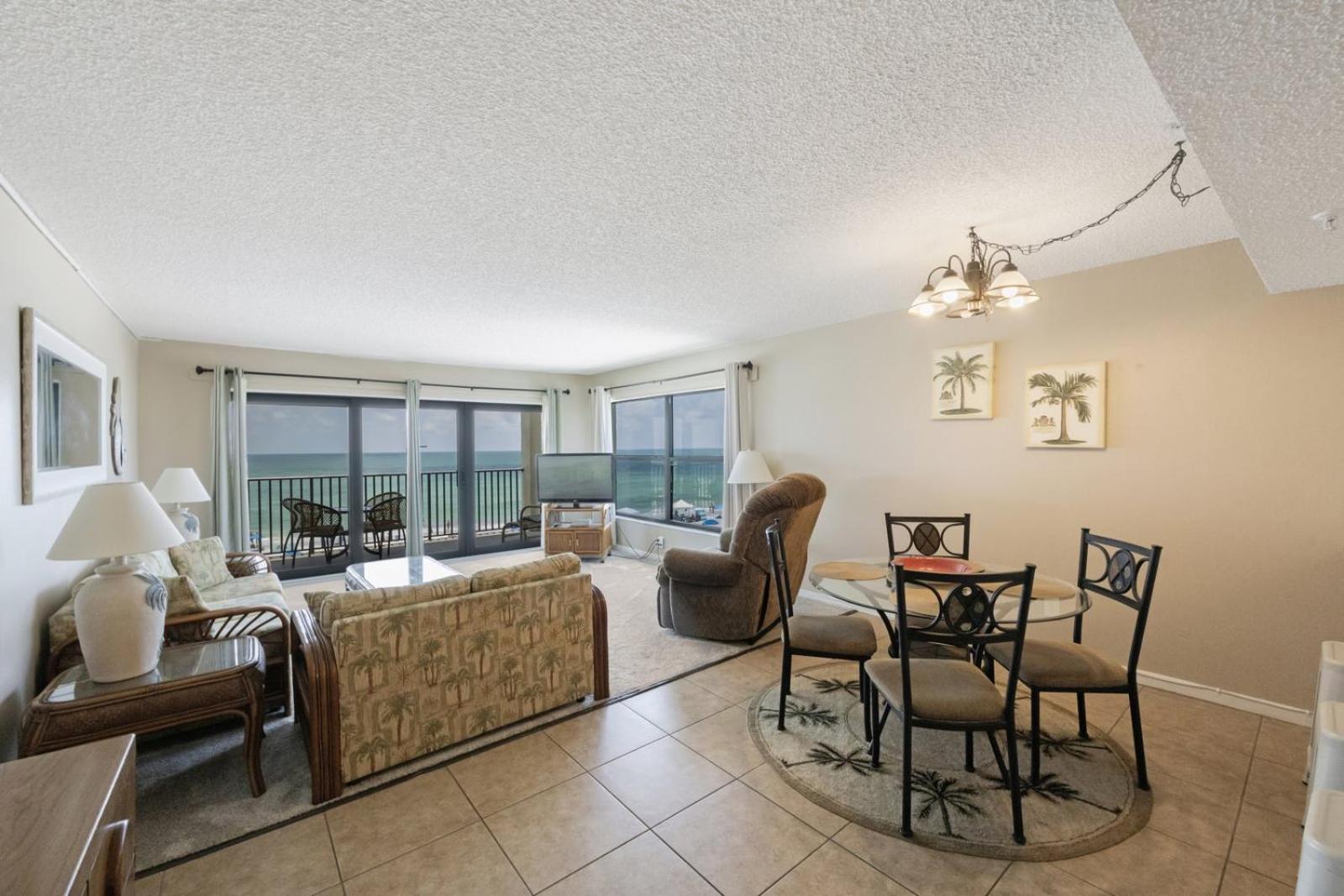 Direct Beachfront 1b 1b Corner - Sandy Shores #305