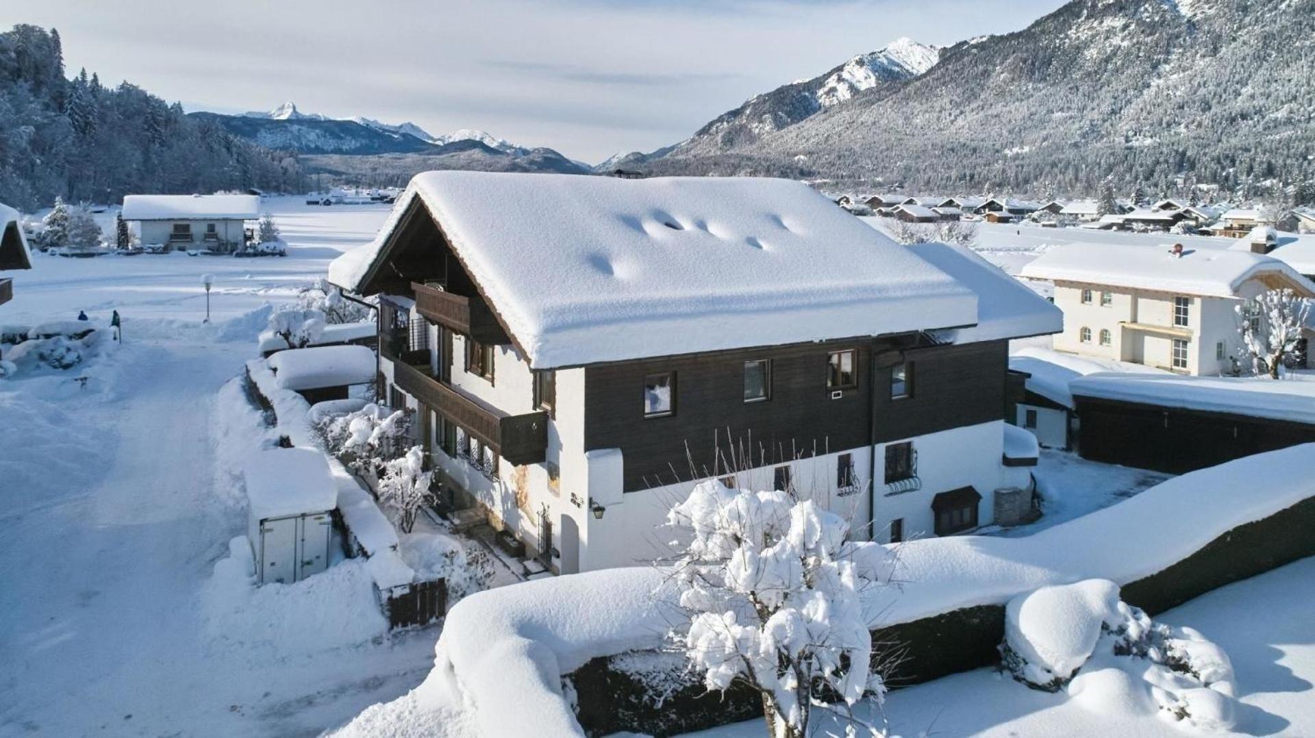 Appartement in Garmisch-Partenkirchen mit Großem Balkon