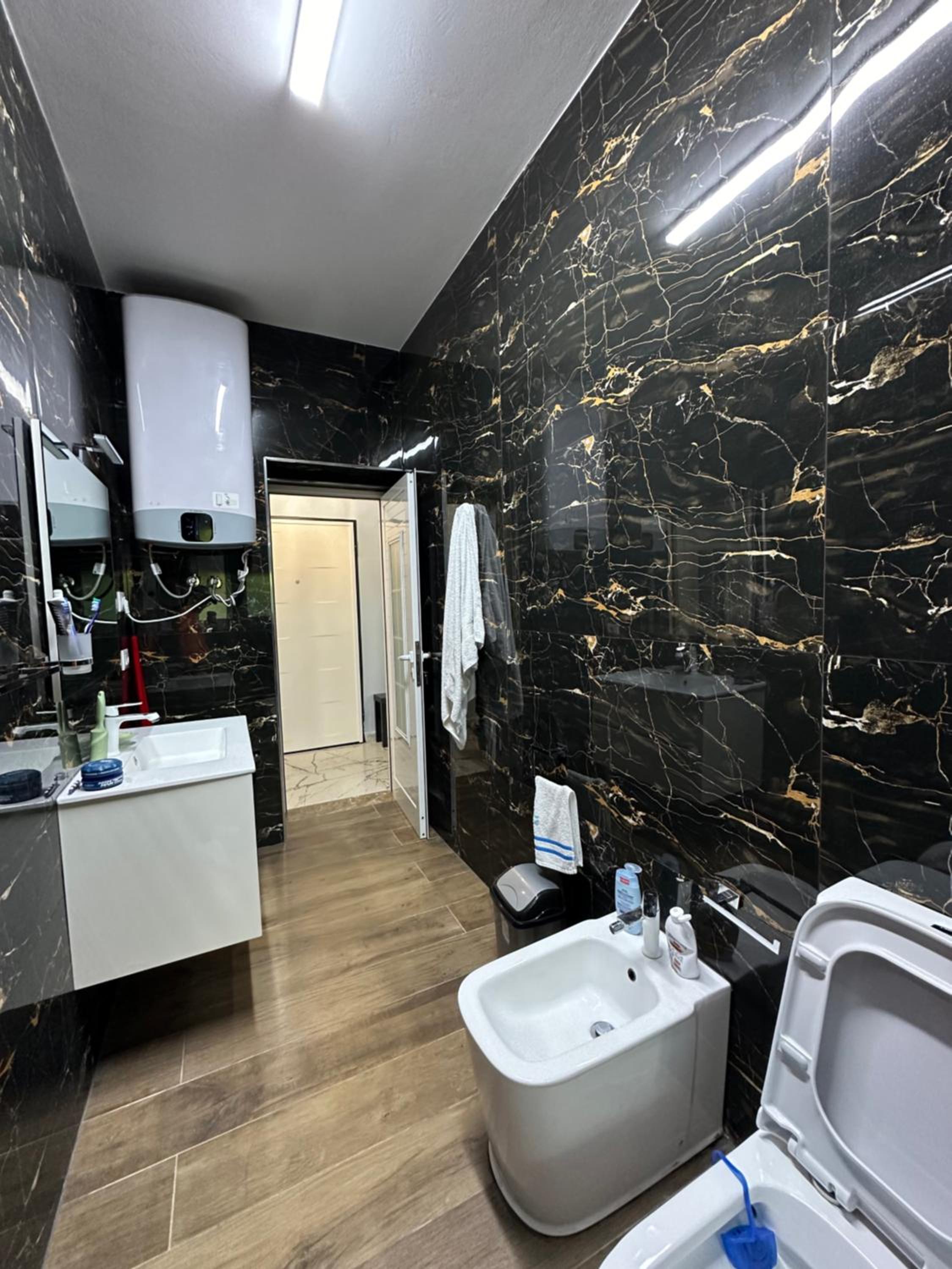 The Luxe Apartment 22