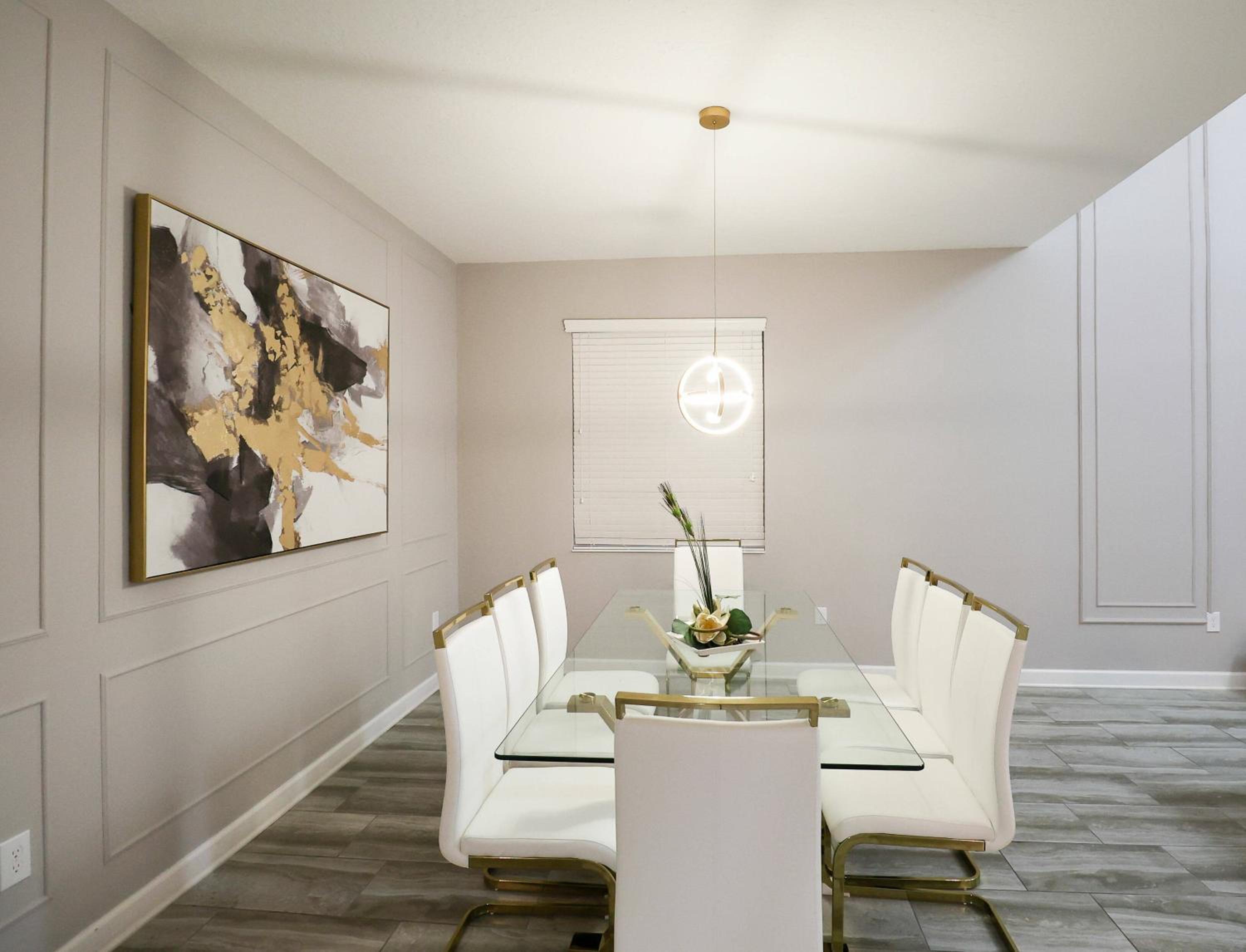 Themed 5BD Home Movie and Game Room 4726