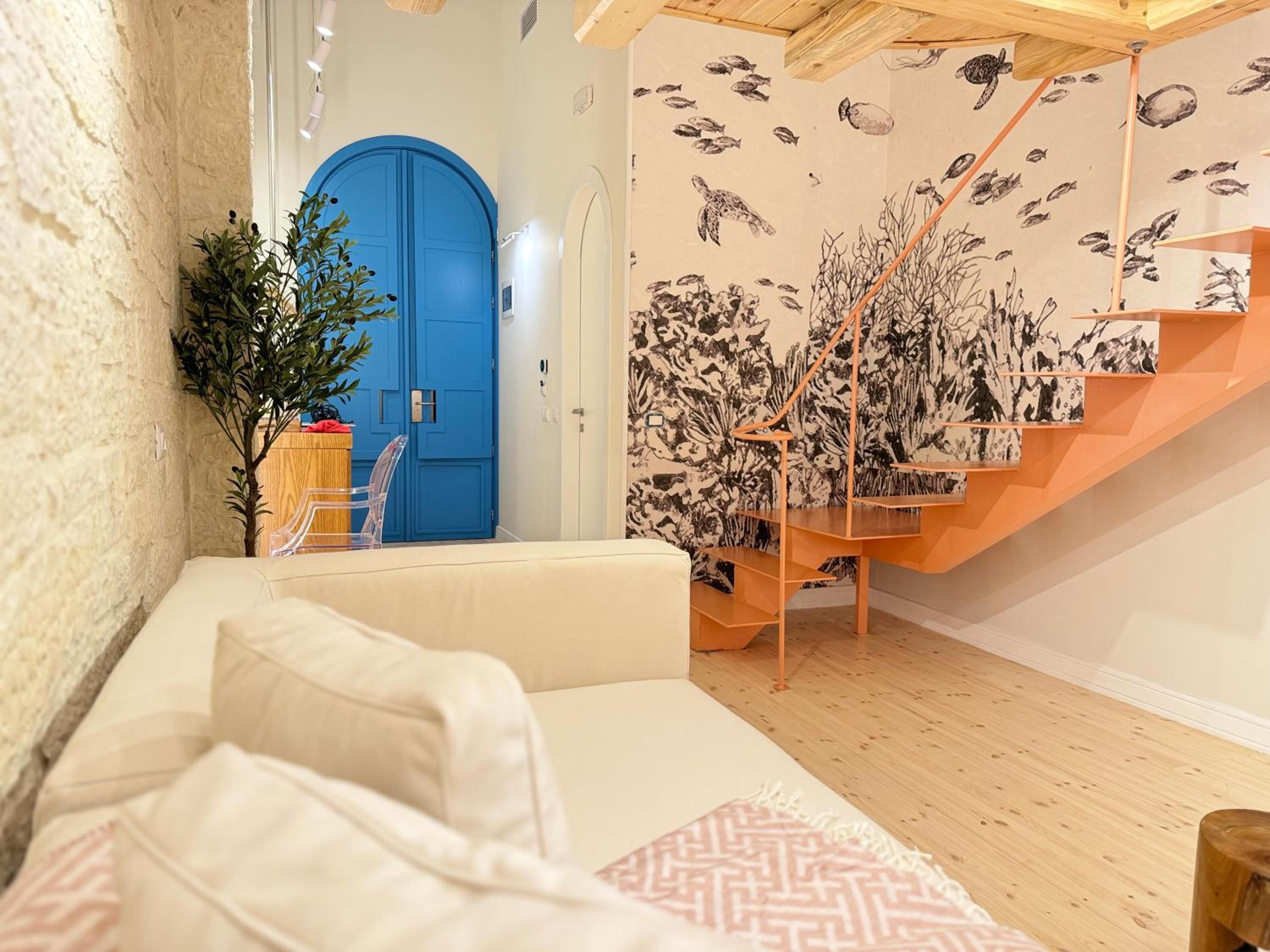Elpis Guest House
