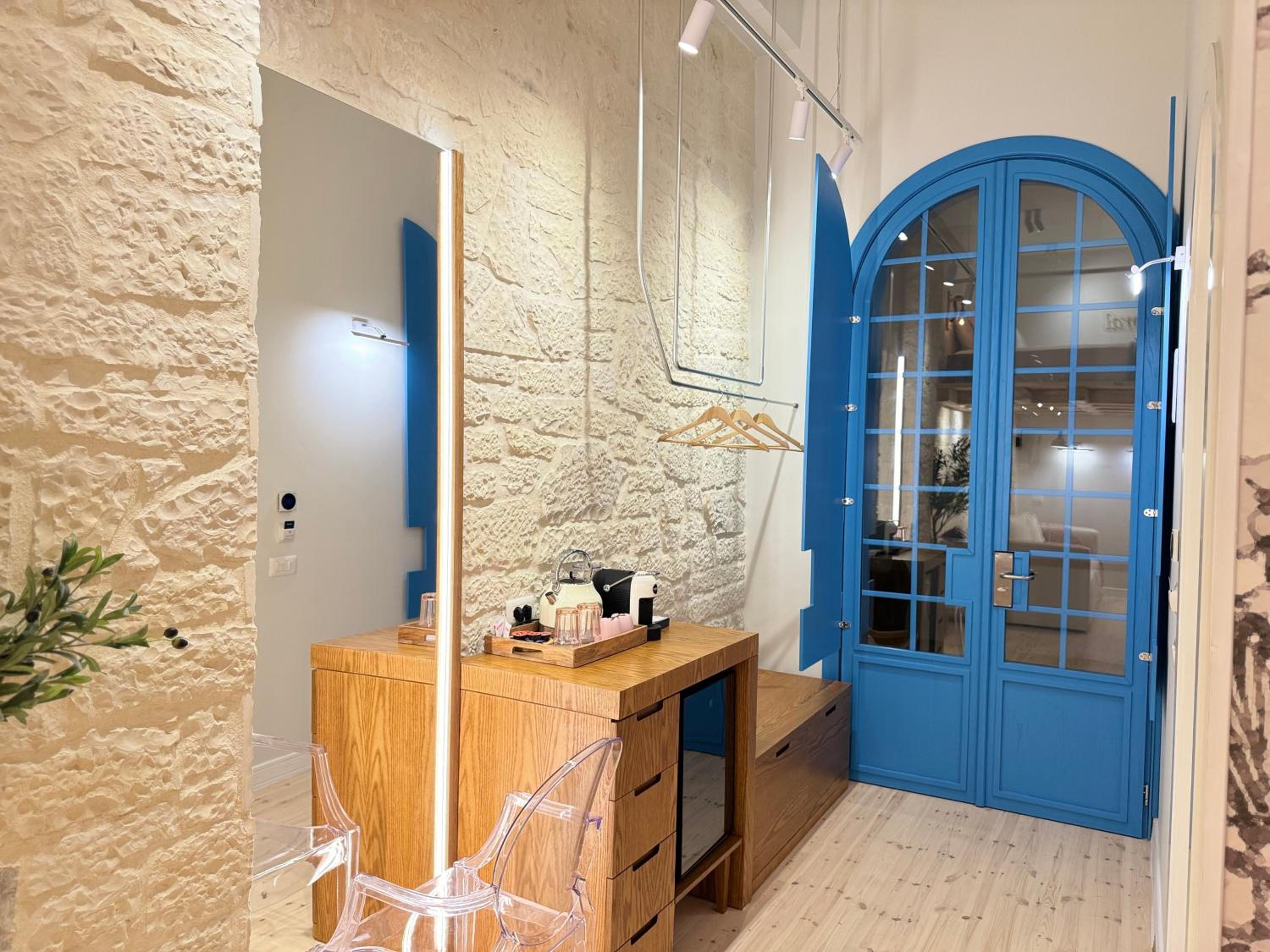 Elpis Guest House