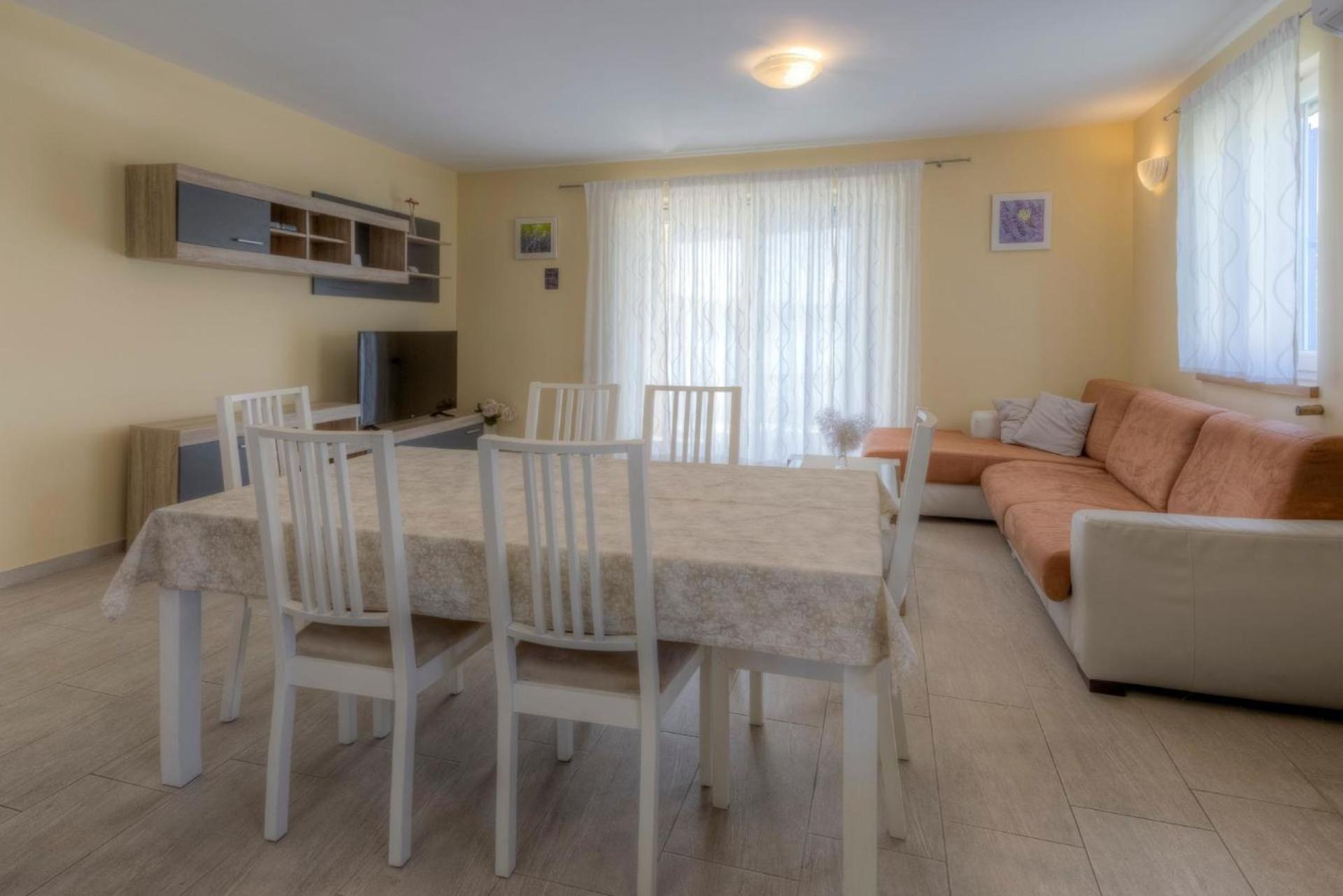 Moderne Ferienwohnung mit schöner Dachterrasse