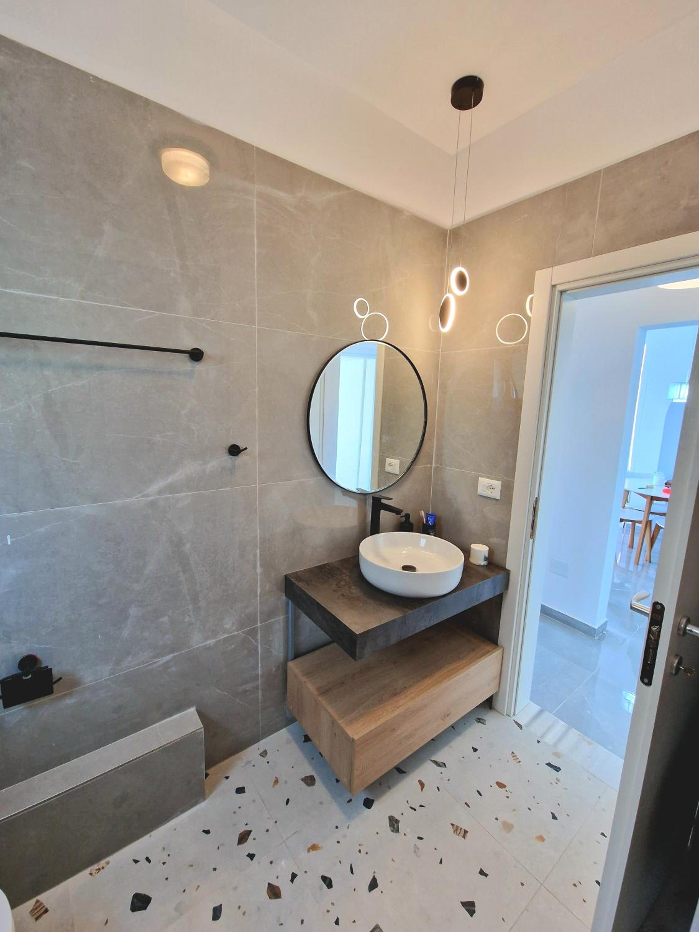 New Beachfront Apartment Pirali in Saranda City