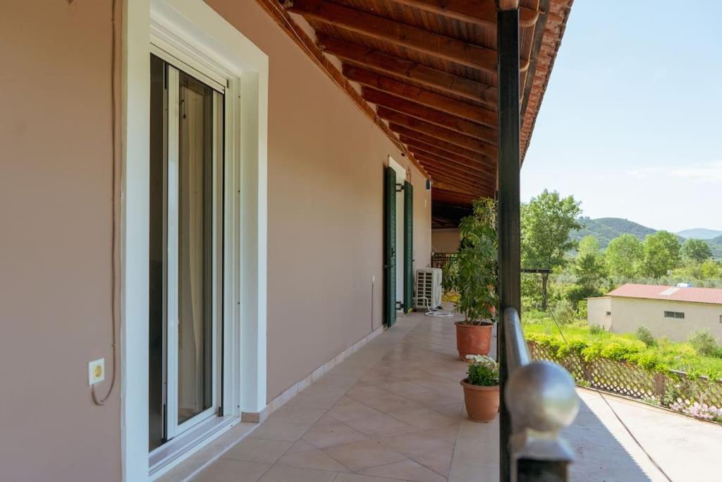 family house photo 2