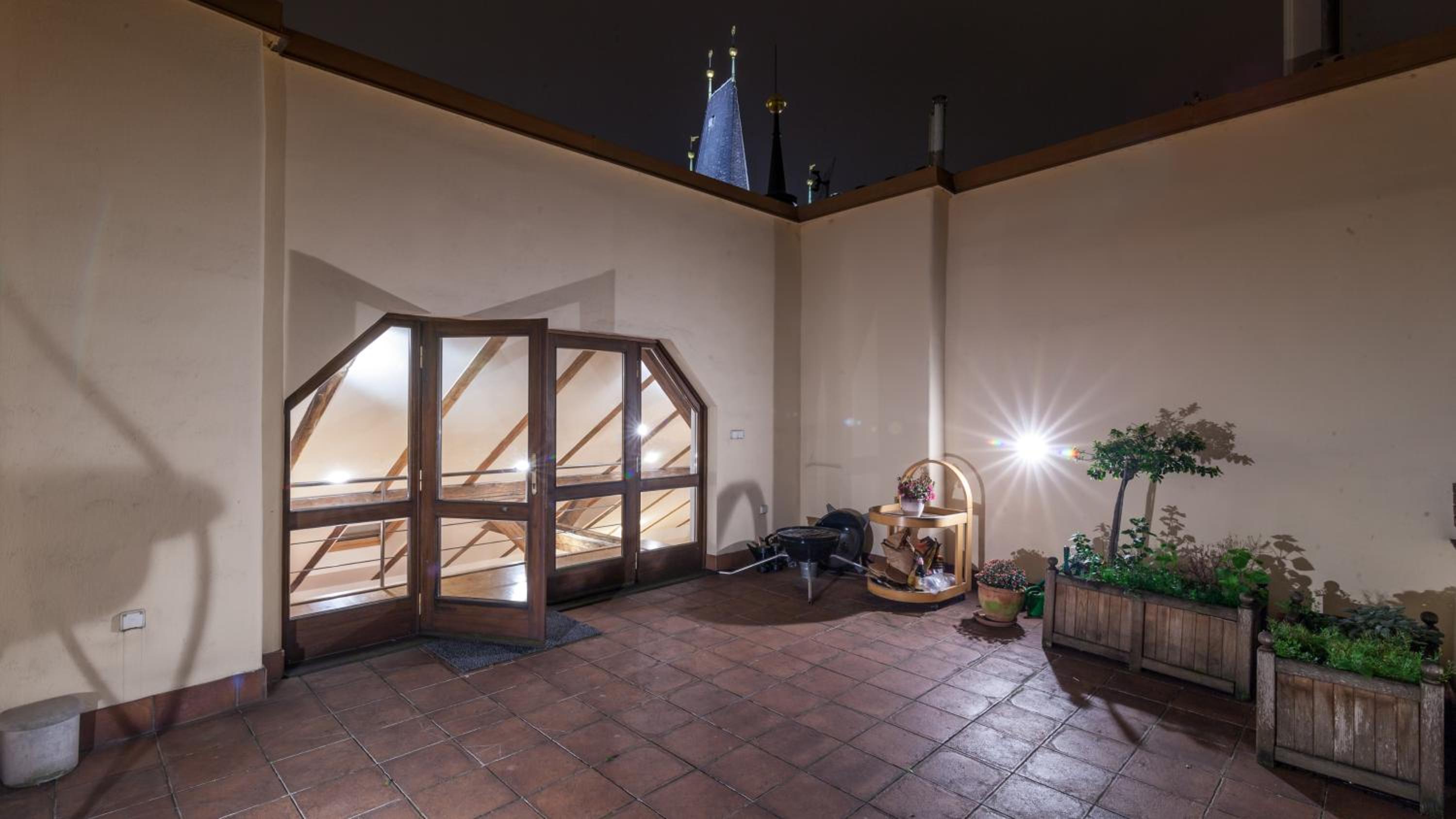 Amazing Charles Bridge Apartment