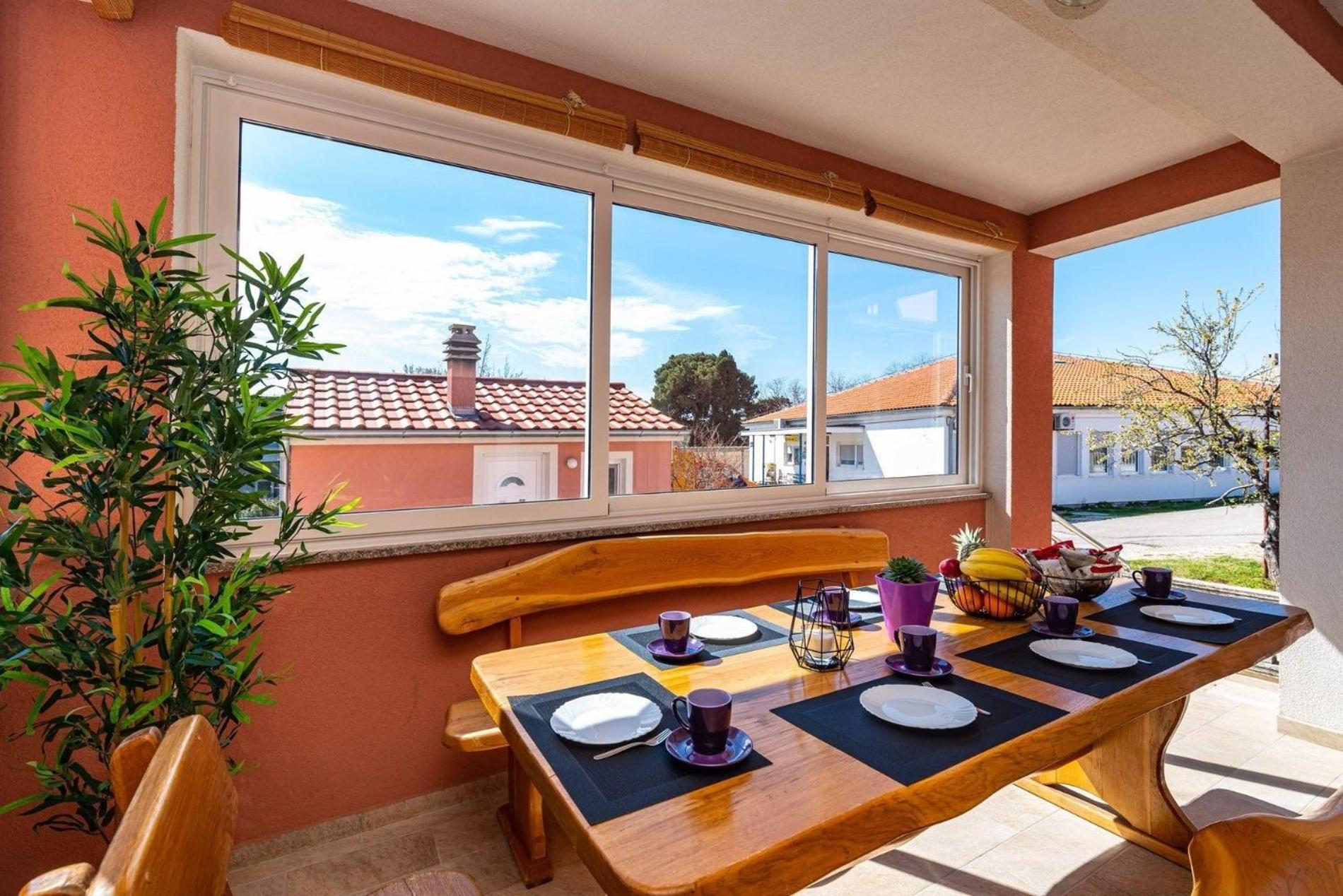 Ferienwohnung für 8 Personen ca 130 qm in Posedarje, Dalmatien Norddalmatien view 3