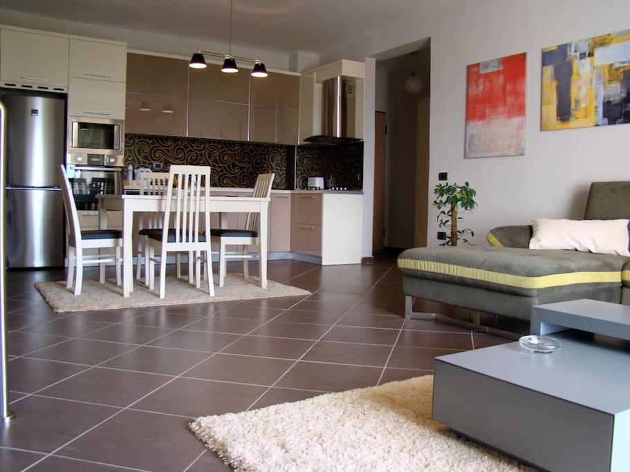 Exclusive Apartment