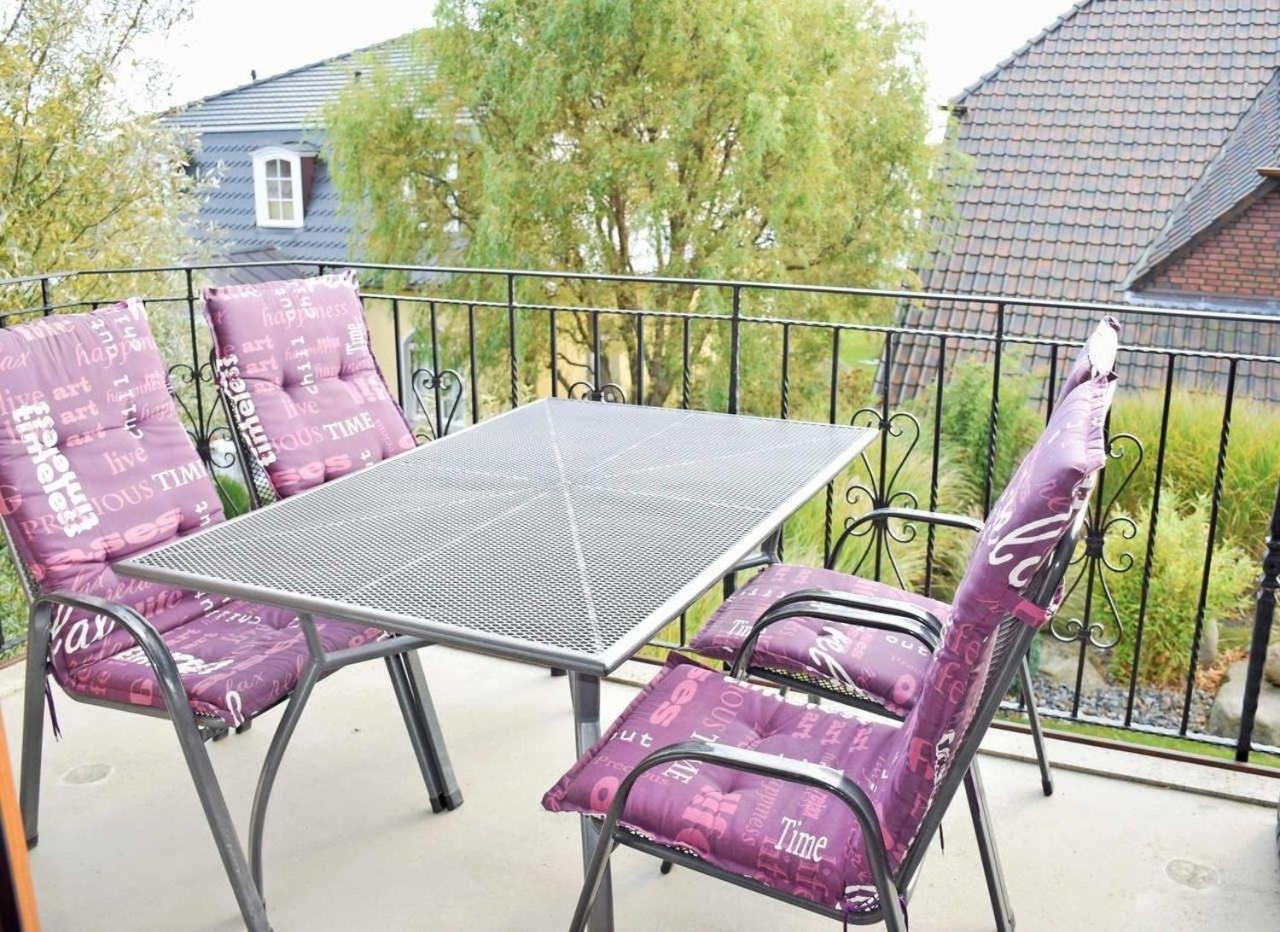 Wohnung Mit Balkon In Sellin