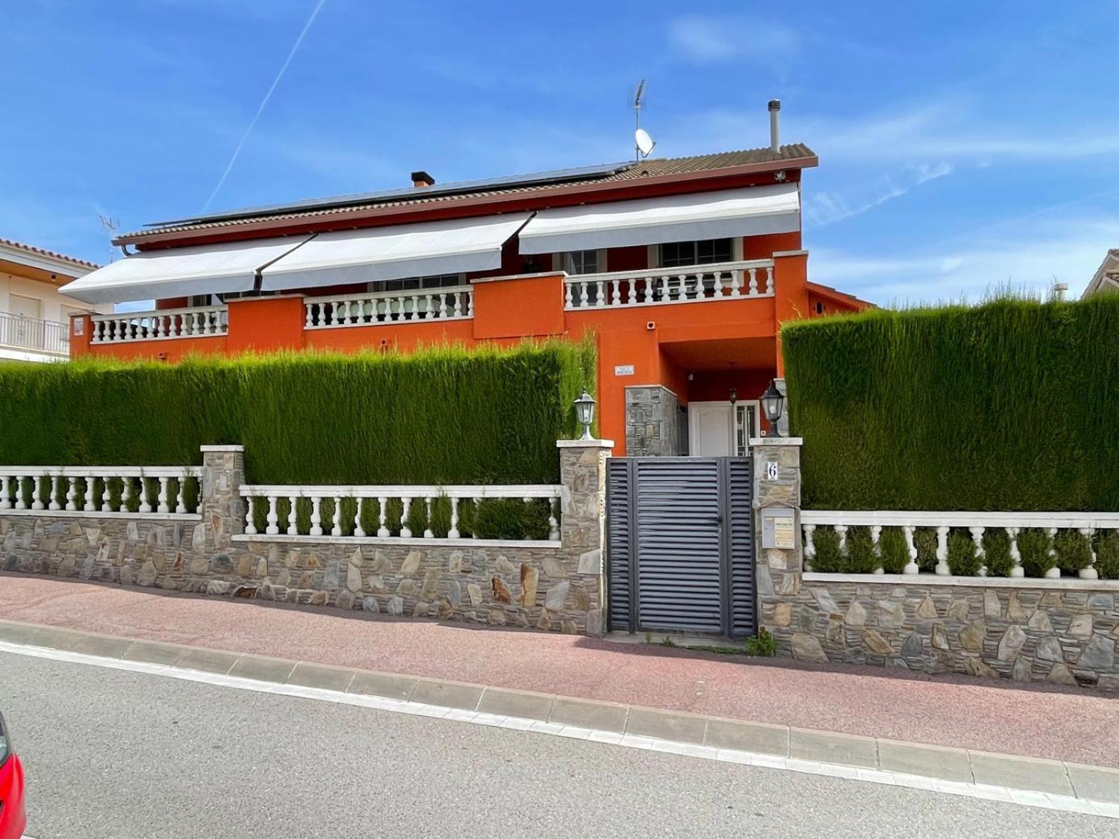 Hotel Casa de vacances Mary - Image 1