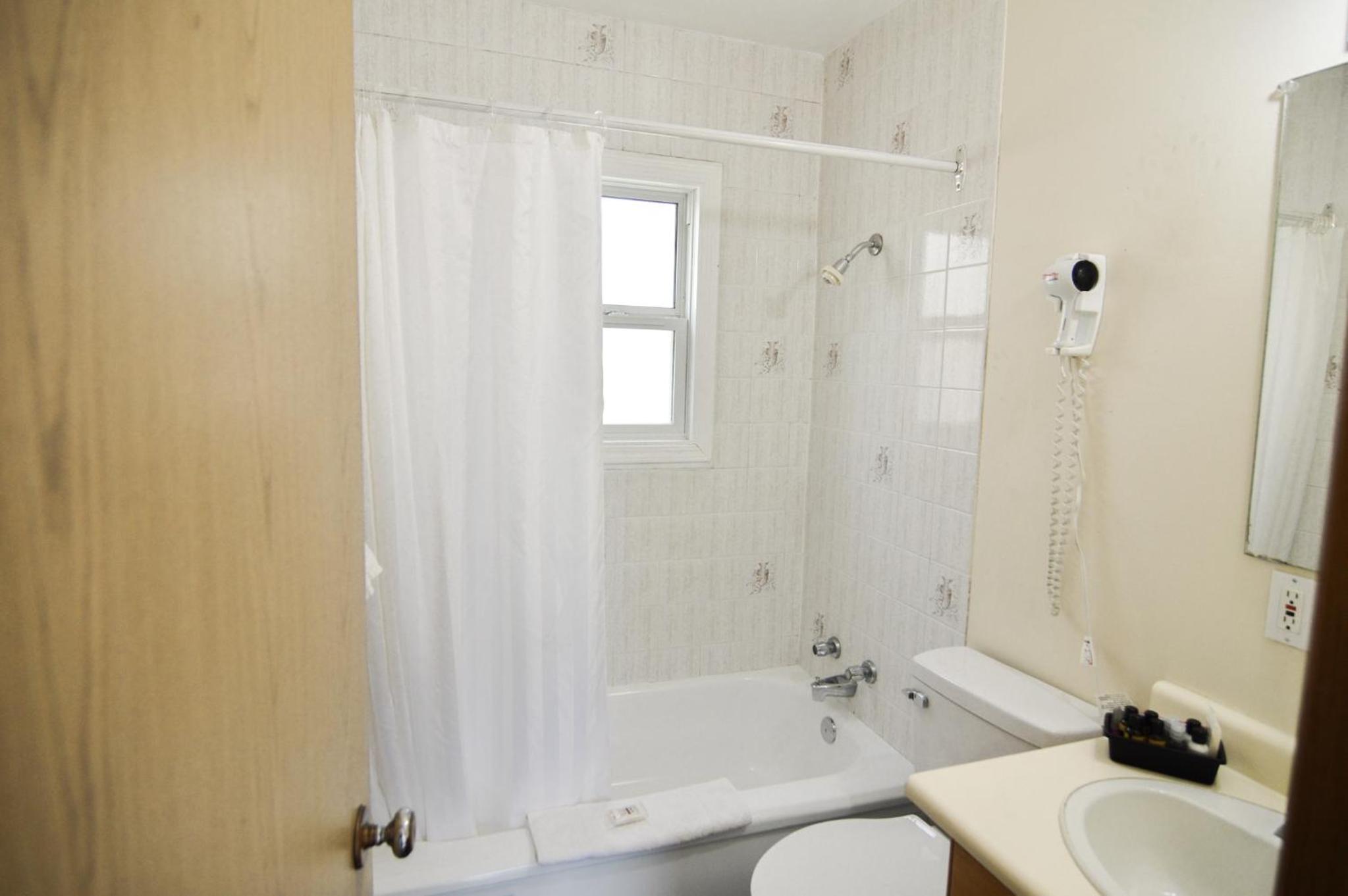 Shoreline Resort Condominiums