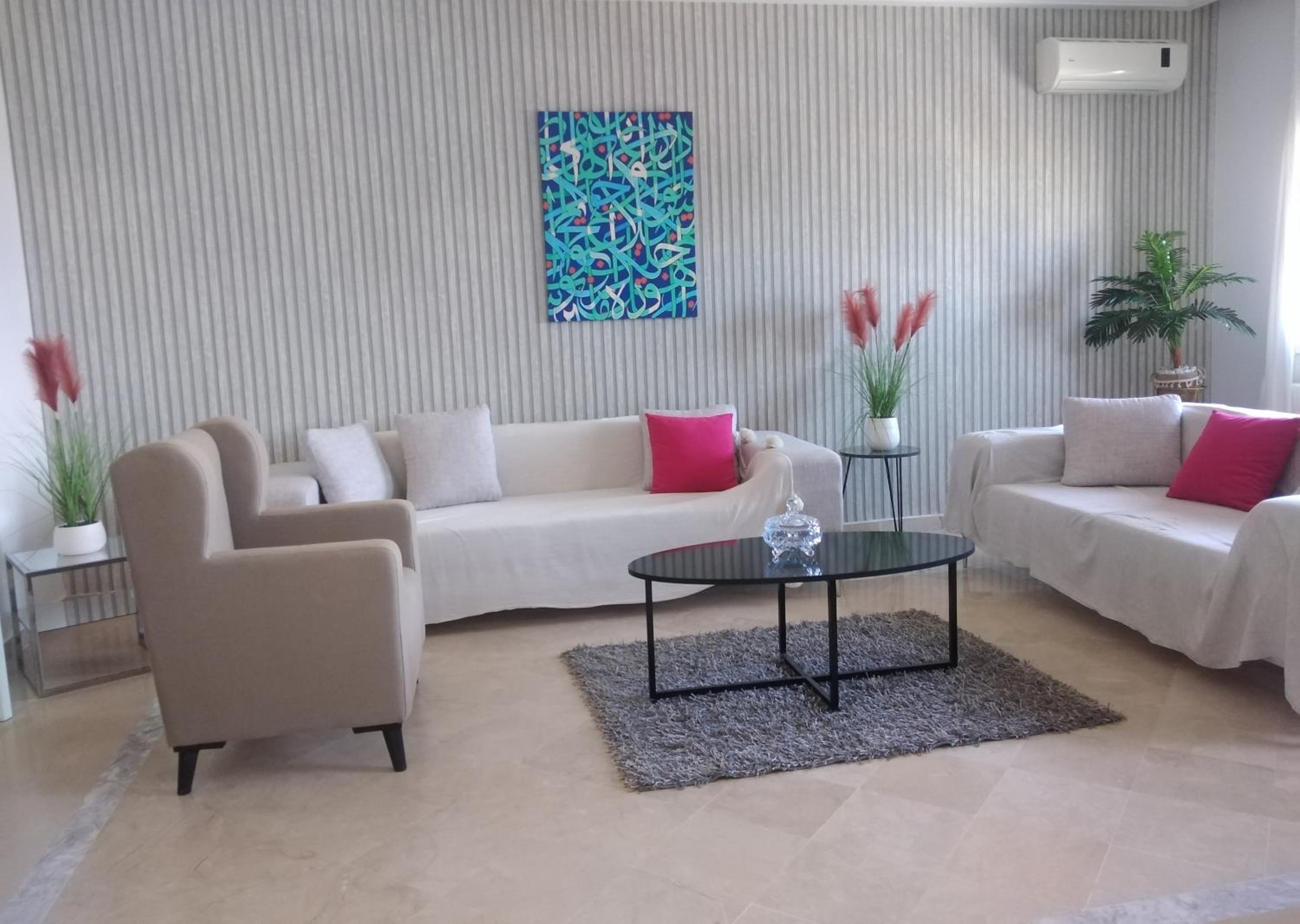 Splendid Beach View Apartment