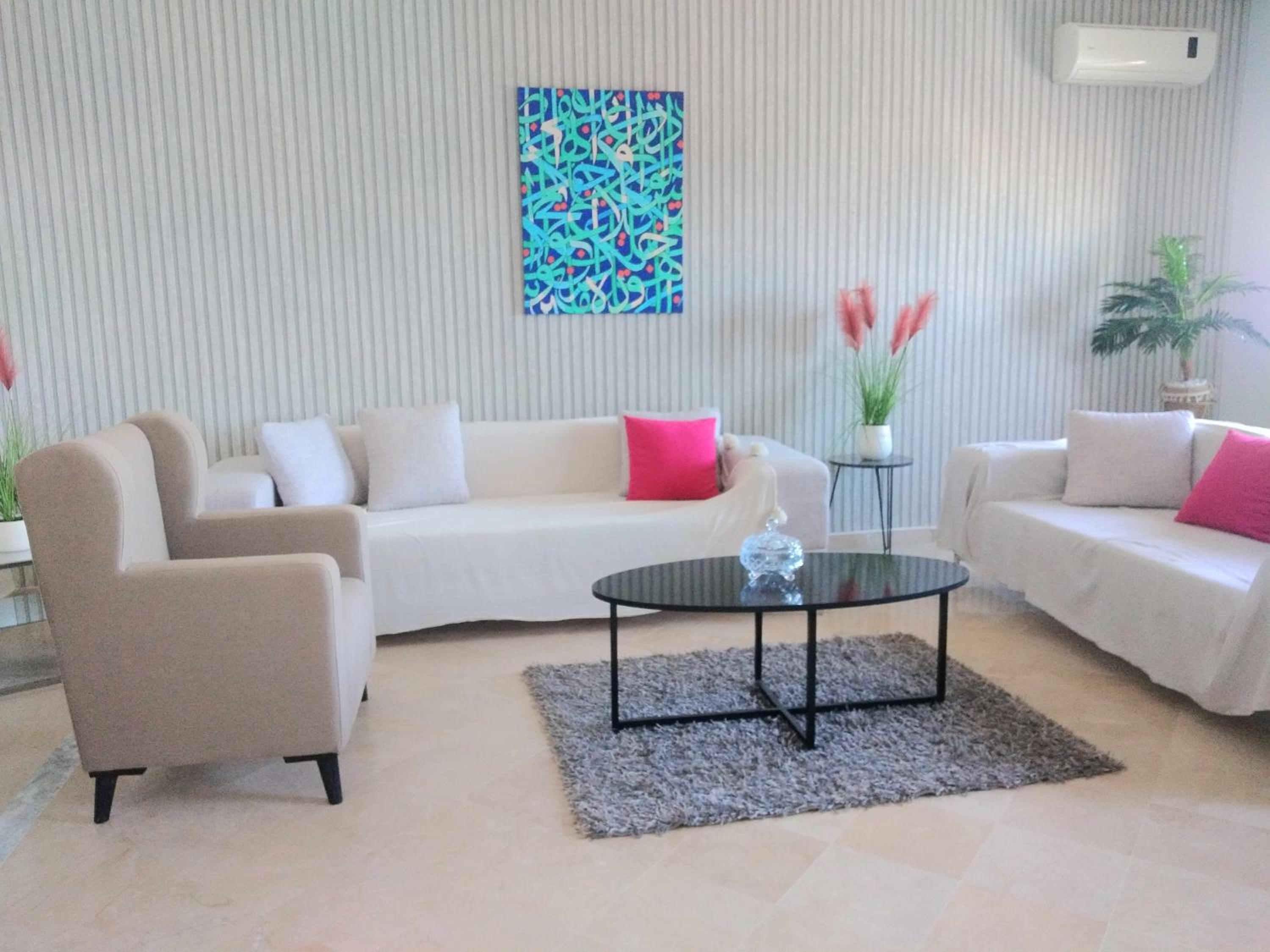 Splendid Beach View Apartment