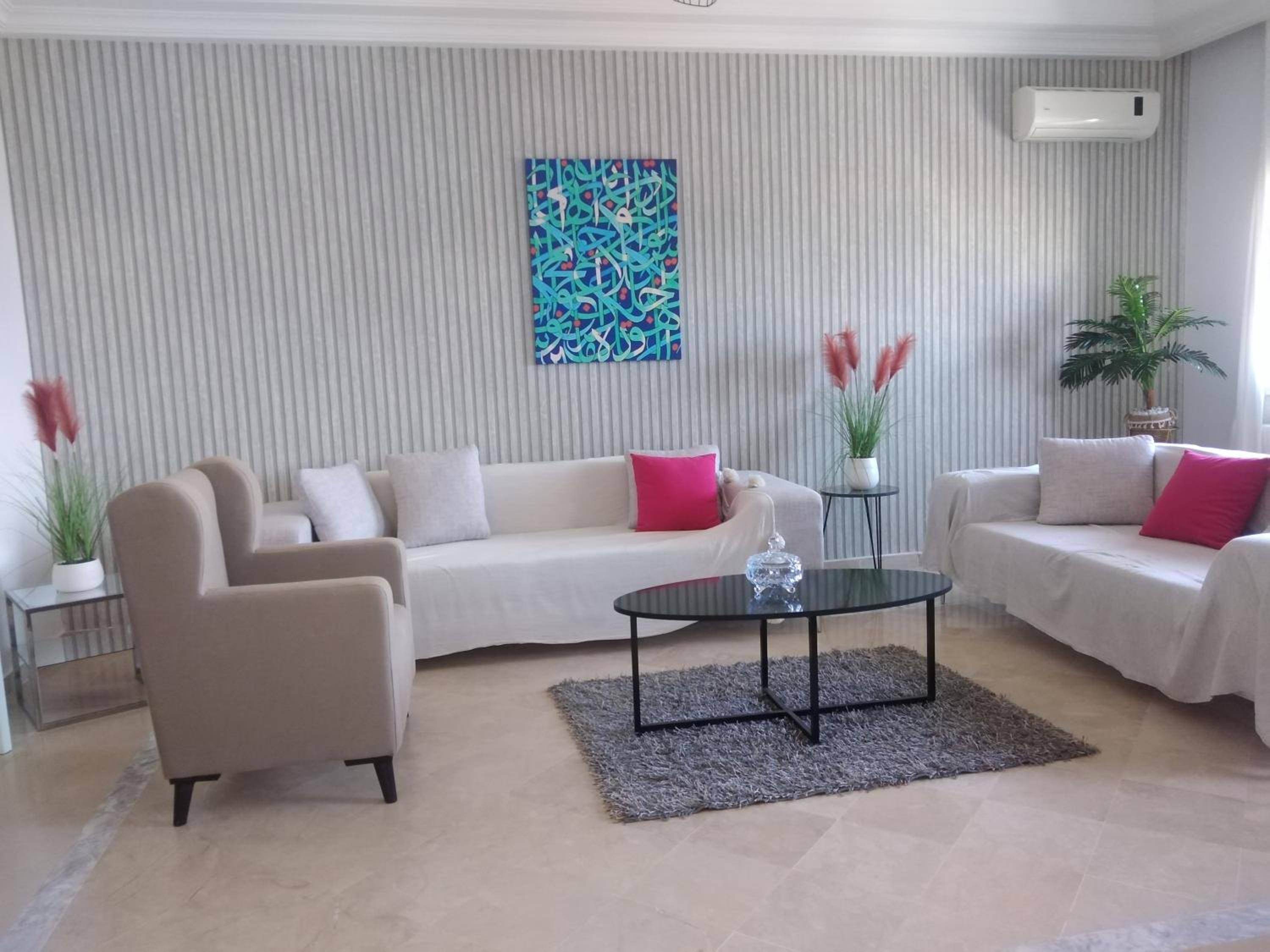 Splendid Beach View Apartment