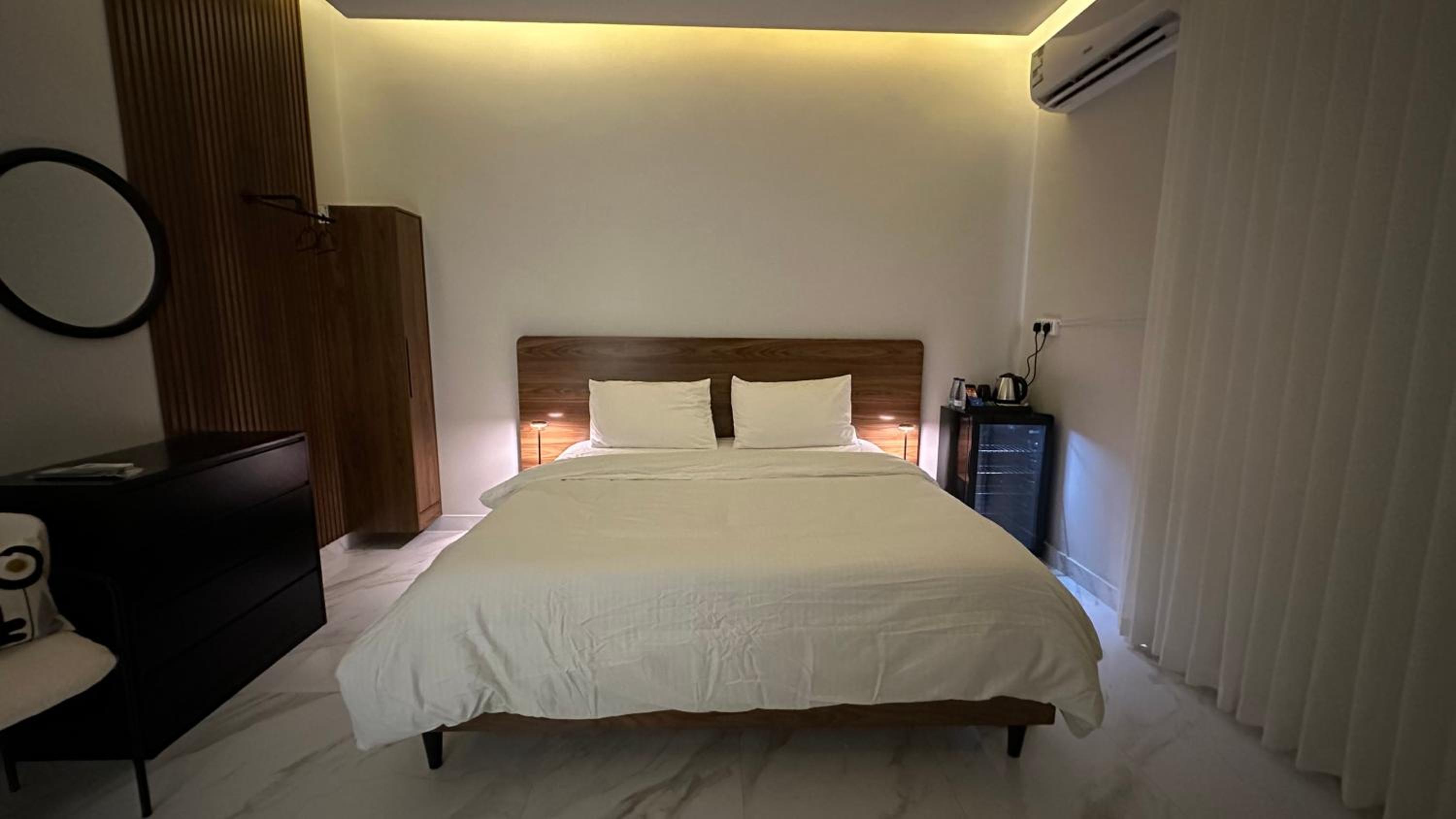 hotel room