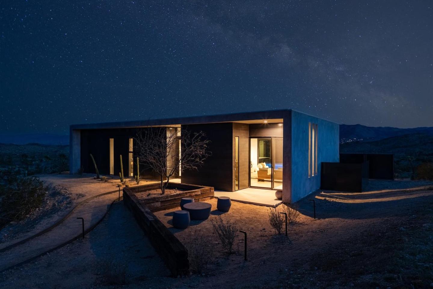 Yin And Yang The Perfect Joshua Tree Retreat - Property Image 22