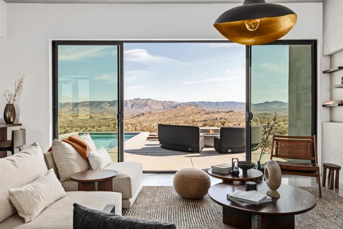 Yin And Yang The Perfect Joshua Tree Retreat - Property Image 30