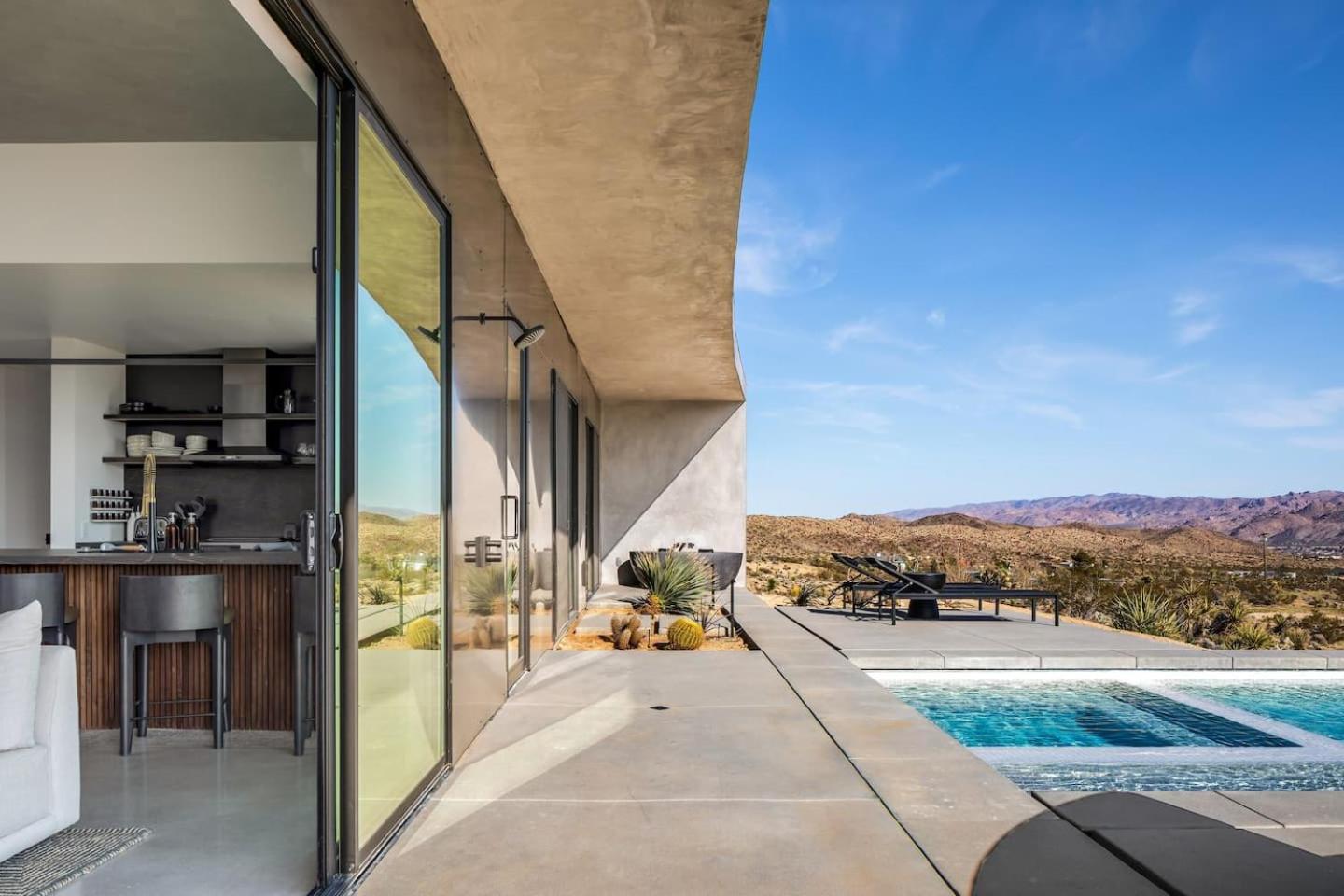Yin And Yang The Perfect Joshua Tree Retreat - Property Image 106