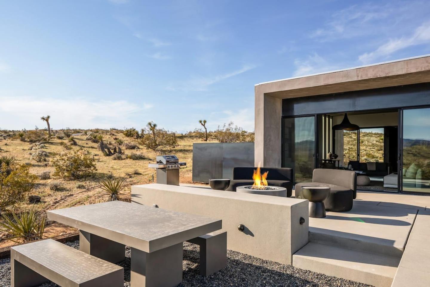 Yin And Yang The Perfect Joshua Tree Retreat - Property Image 109