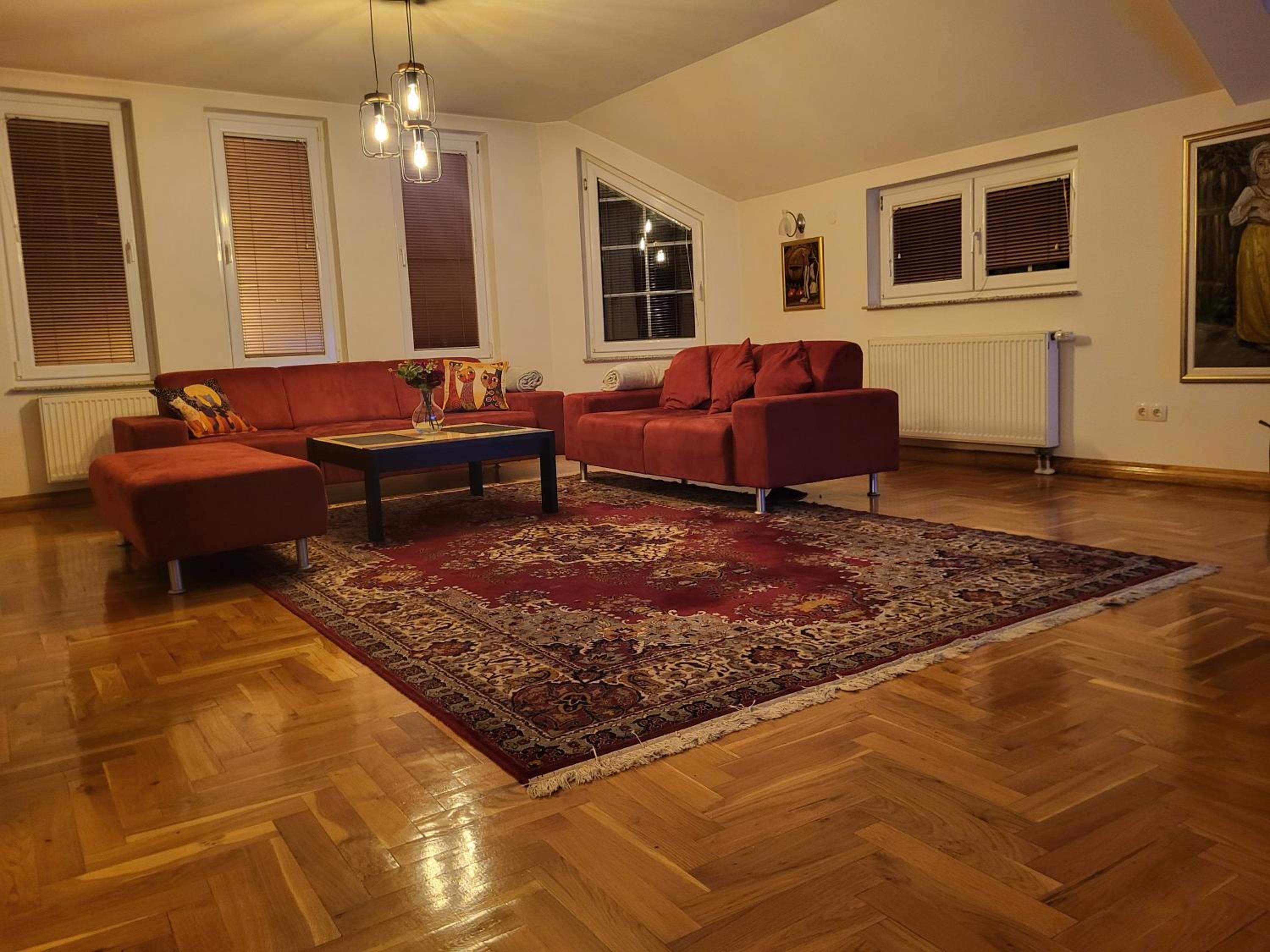 Residence Apartments Hari Sarajevo, Spacy Apartments, Free parking, Aircondition, Airport 1,5 km